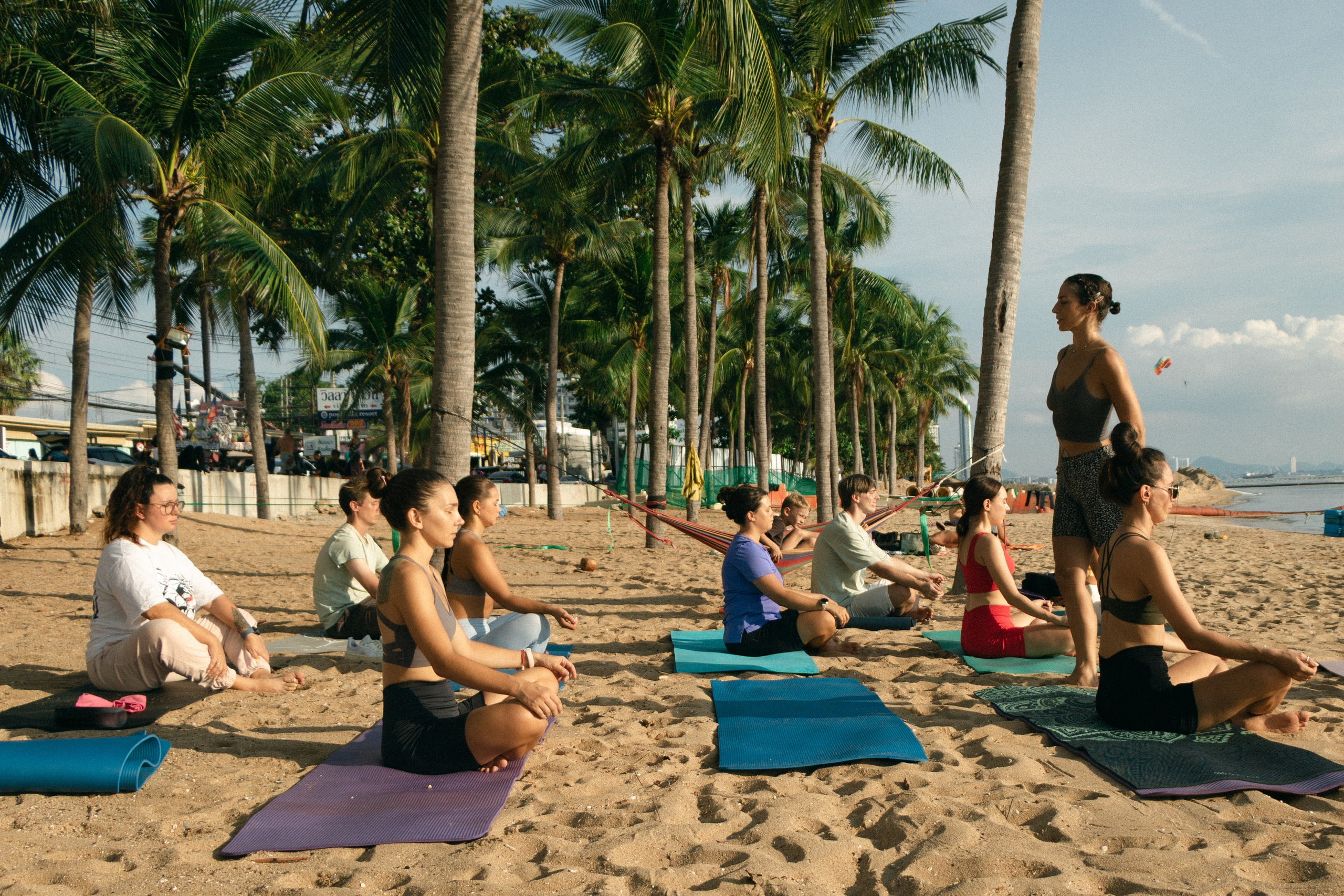 Yoga 8/11/25. Портретный фотограф Паттайя