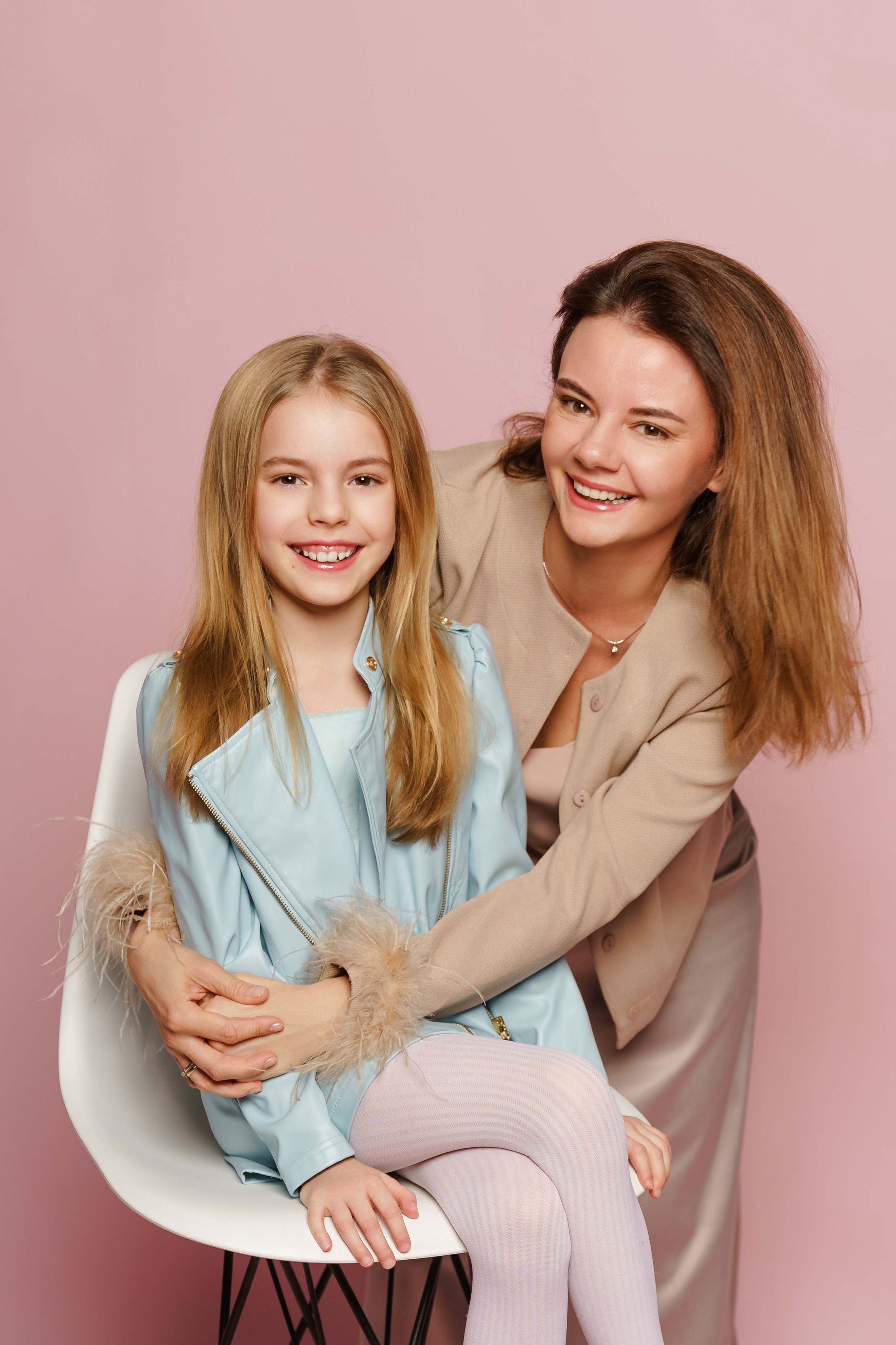 Семейные фотосессии в студии и дома. Свадебный и семейный фотограф в Санкт-Петербурге Олеся Еремеева