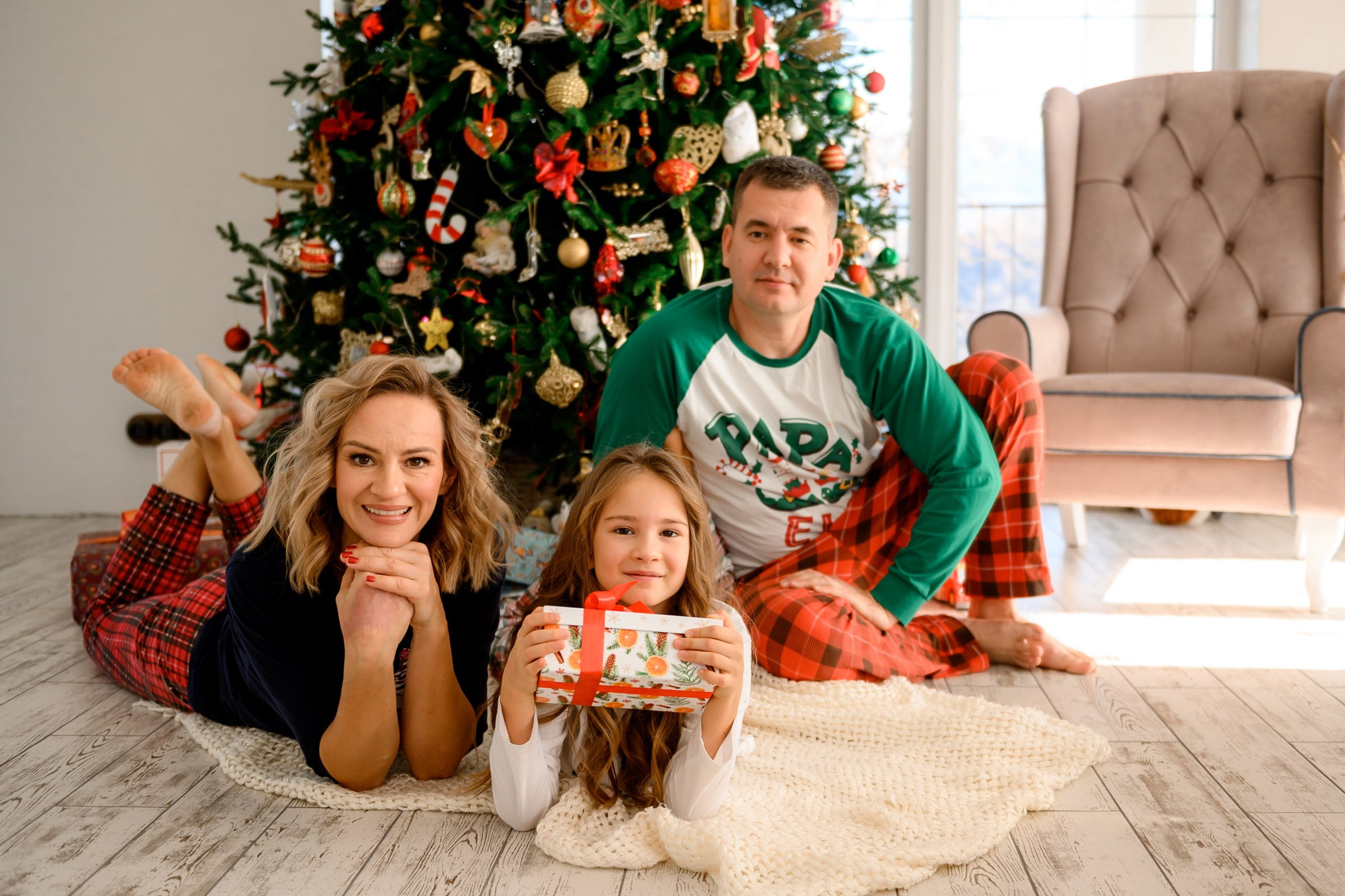 Домашняя уютная елочка. Свадебный и семейный фотограф София Невская