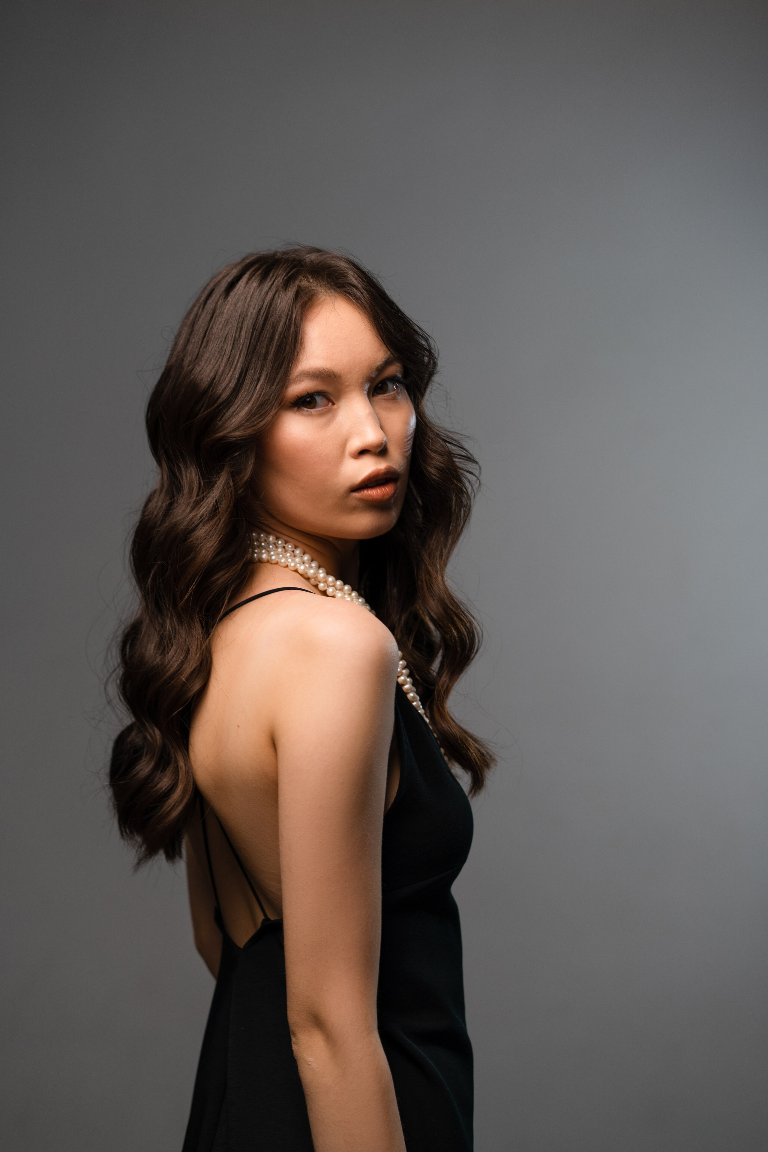 Женский портрет в Белграде, женский портрет в Нови Саде, Белград, Нови Сад, нежный, профессинальный, 2024, 2025, trendy, stylish, Female portrait Belgrade, Female portrait Novi Sad, photographer Novi Sad, studio, студийный