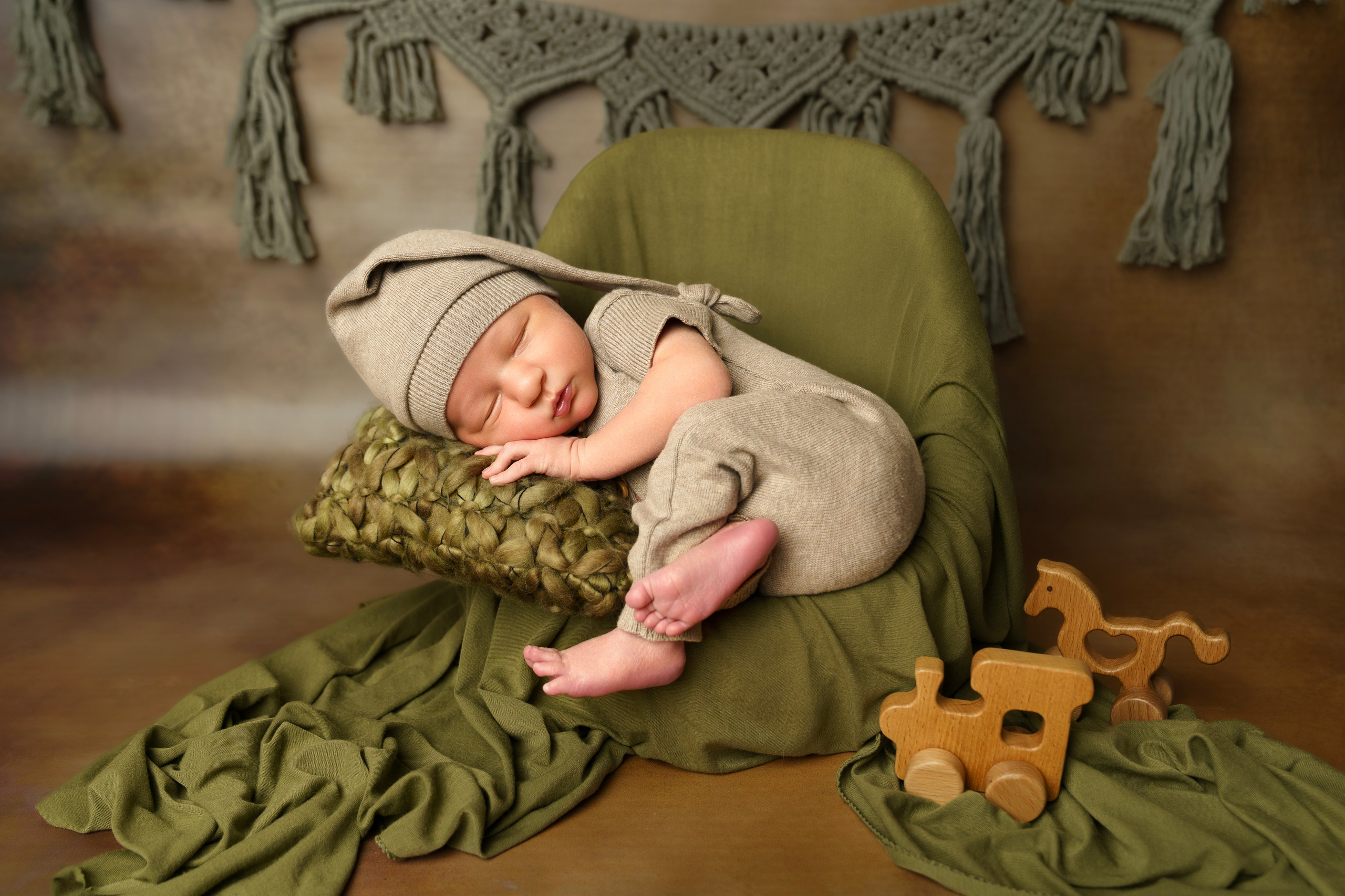 Фотосессия новорожденного (newborn). Фотограф новорожденных, детей до года и беременных в Симферополе