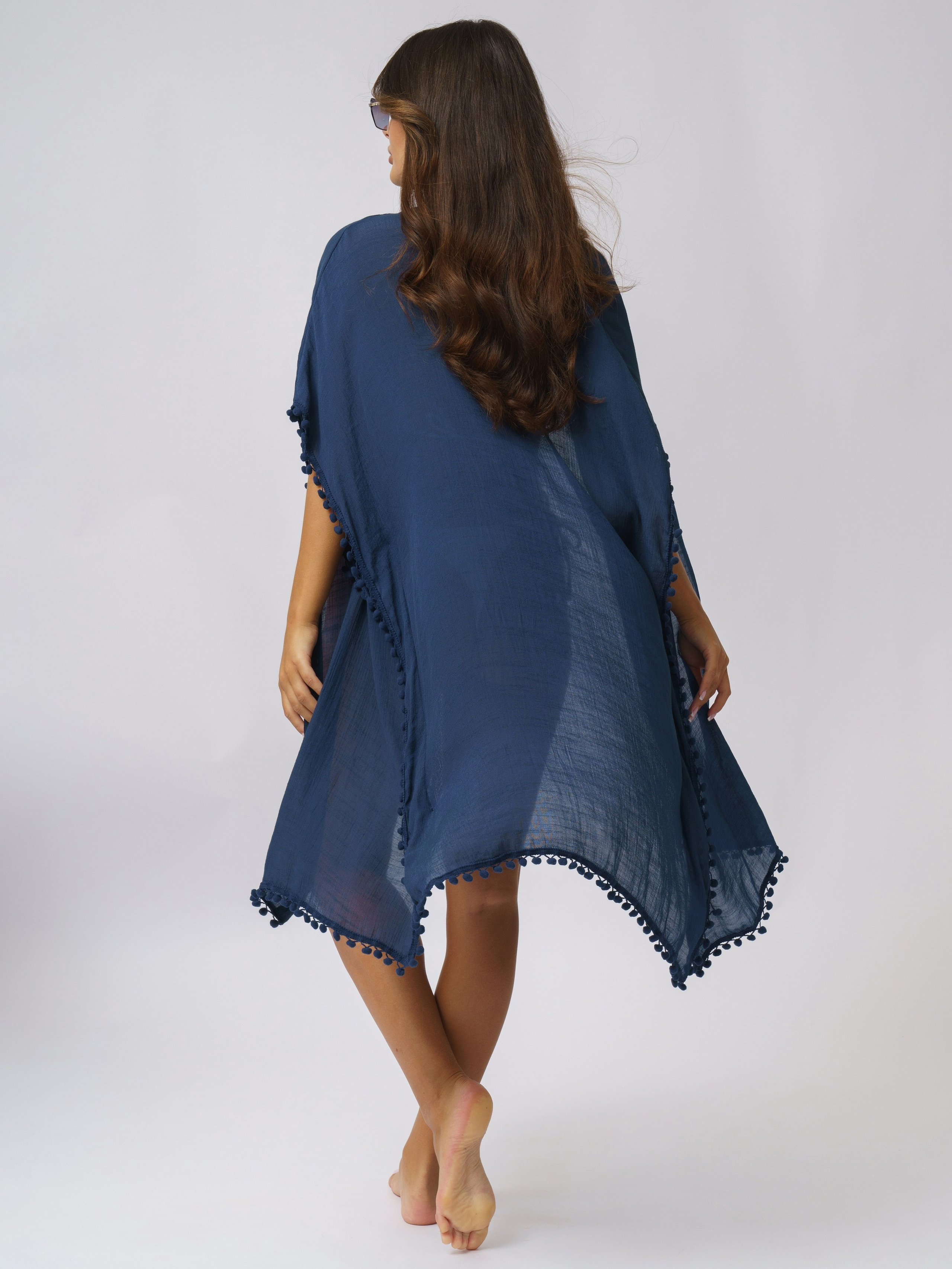 Туники пляжные, модель Юлия. KED Production — продакшн из СПб. Создаём фото, видео и контент, который помогает брендам и селлерам продавать больше