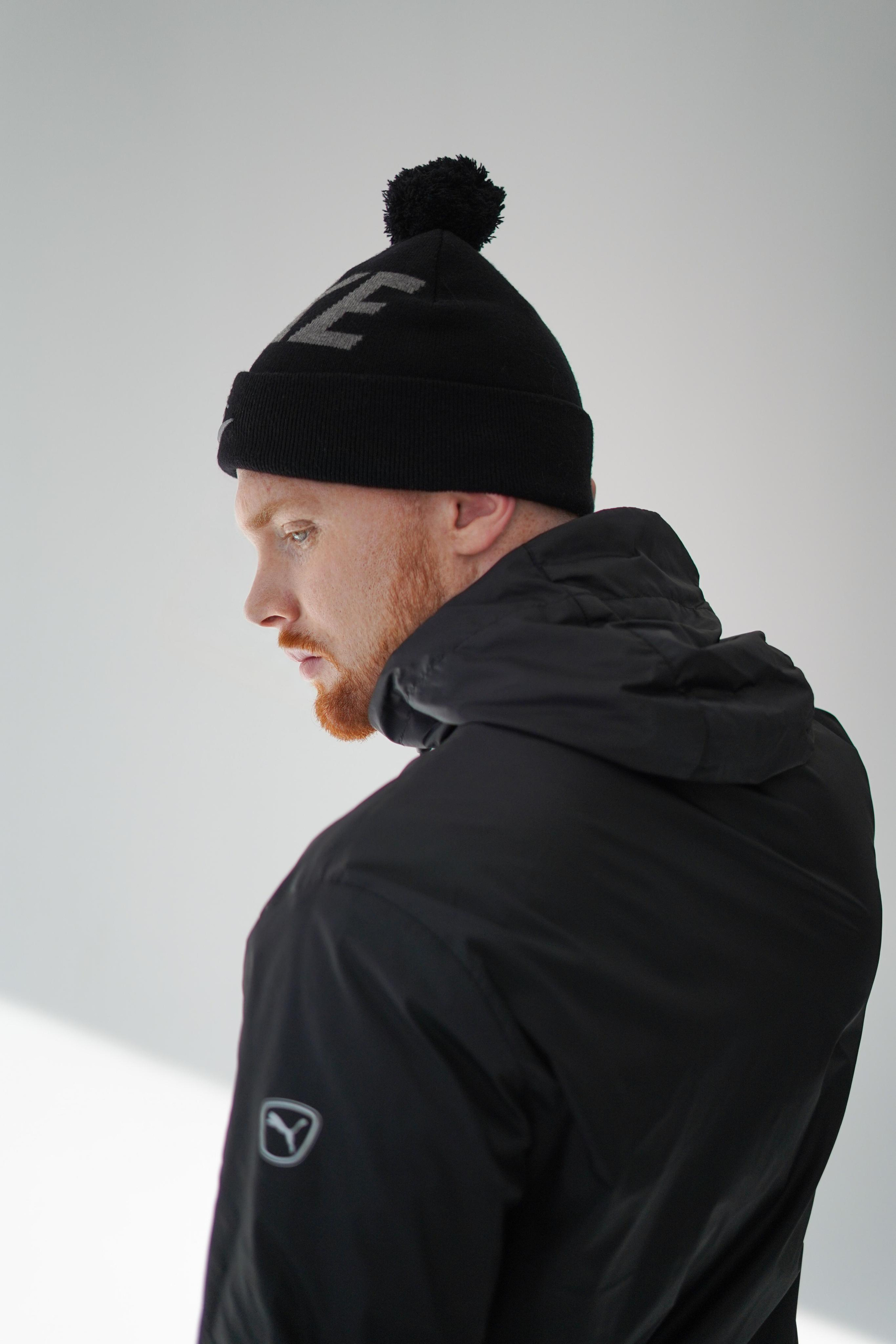 Шапки Nike с помпоном — WB. Контент фотограф в Самаре Гудалова Елена