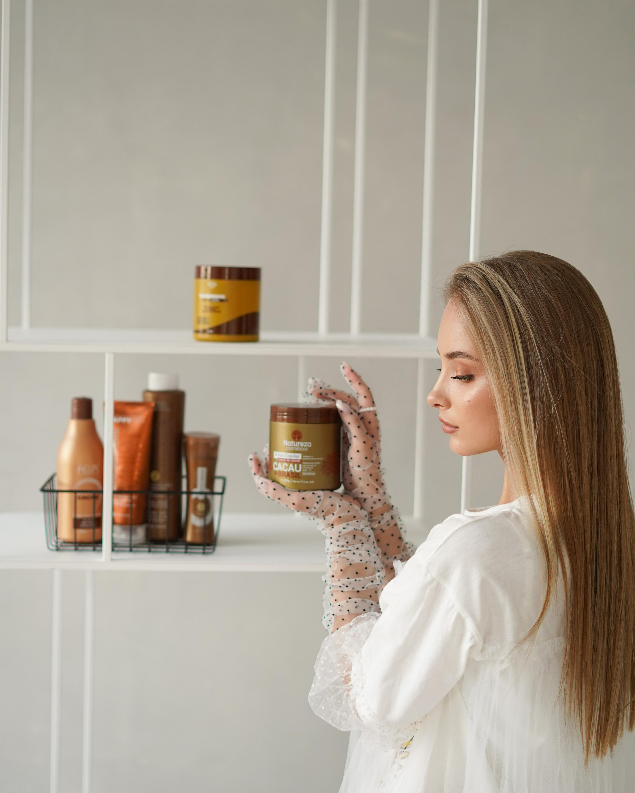 Мастер по уходу за волосами — Виктория. Контент фотограф в Самаре Гудалова Елена