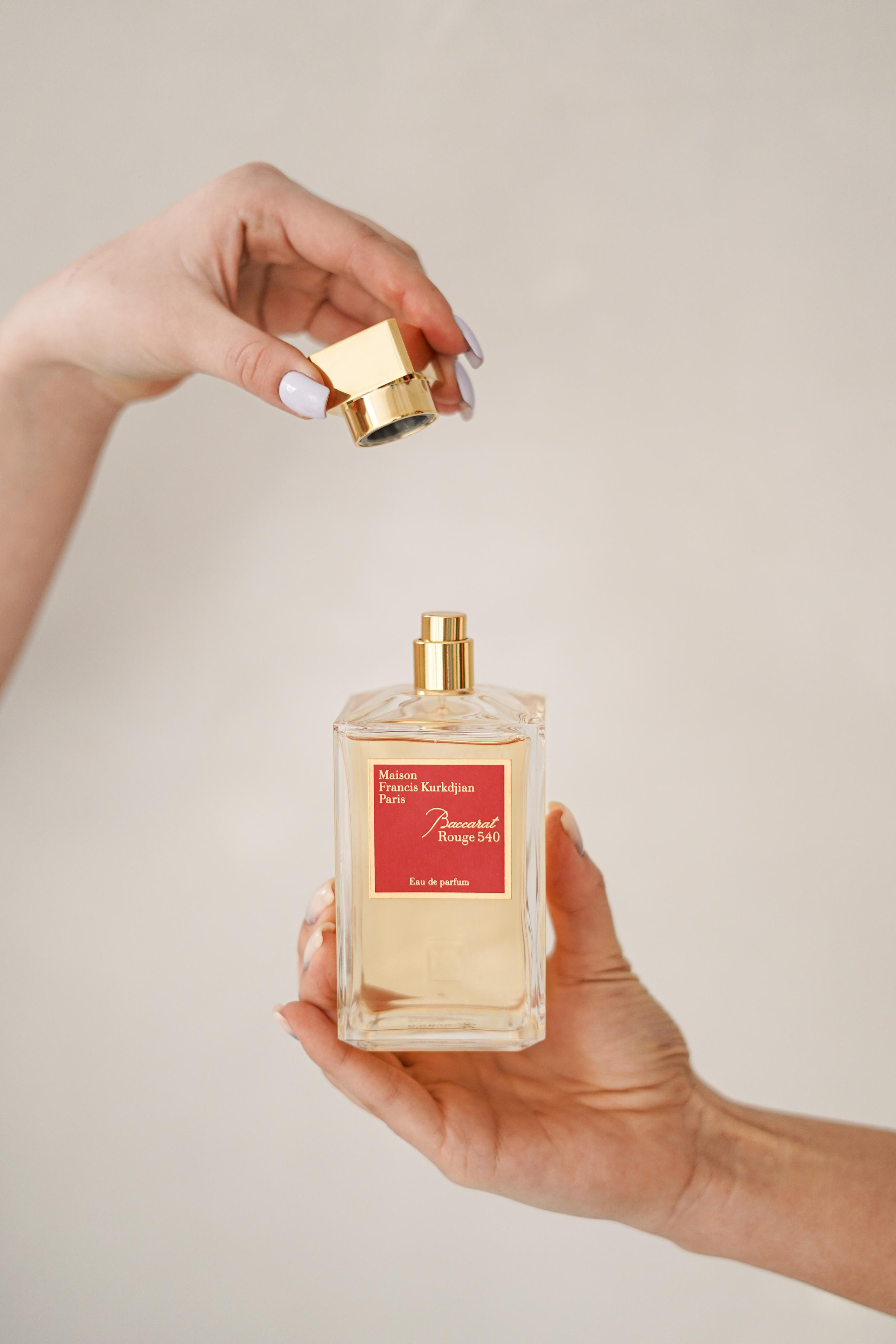 Парфюмерию. Контент фотограф в Самаре Гудалова Елена