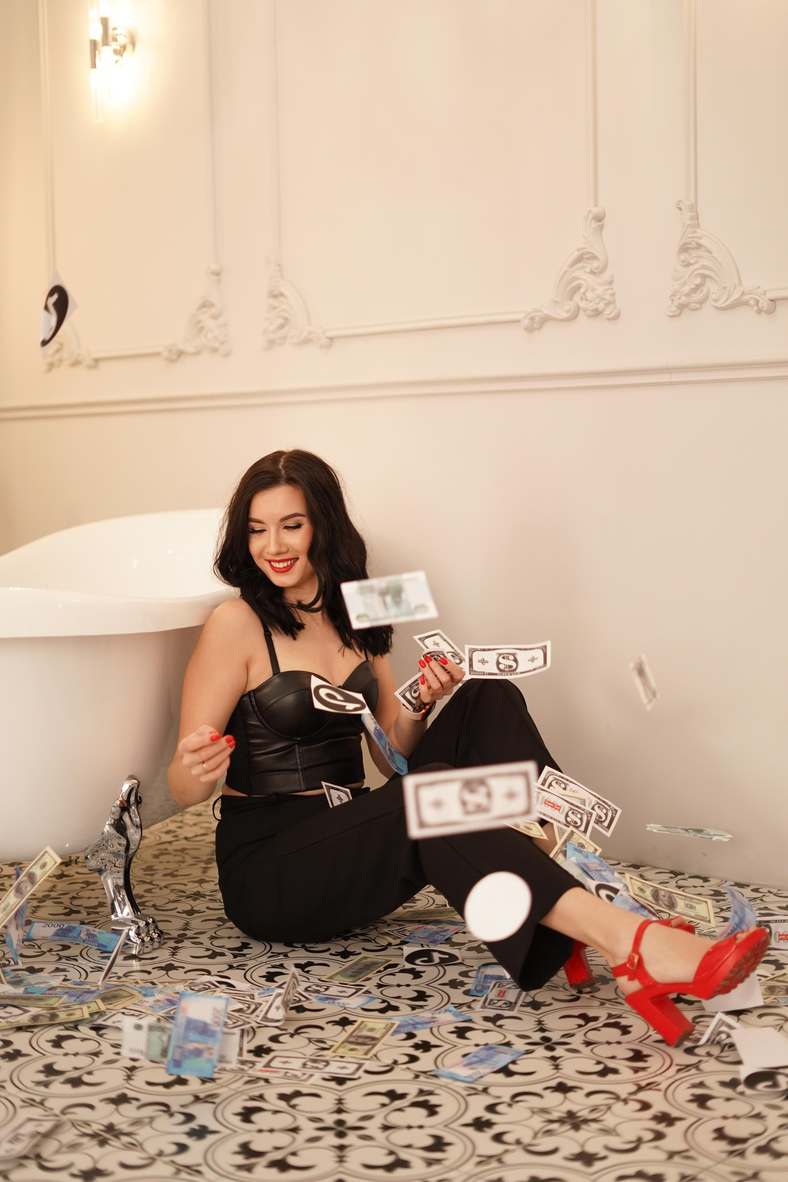 ВидеоМейкер — Анастасия. Контент фотограф в Самаре Гудалова Елена