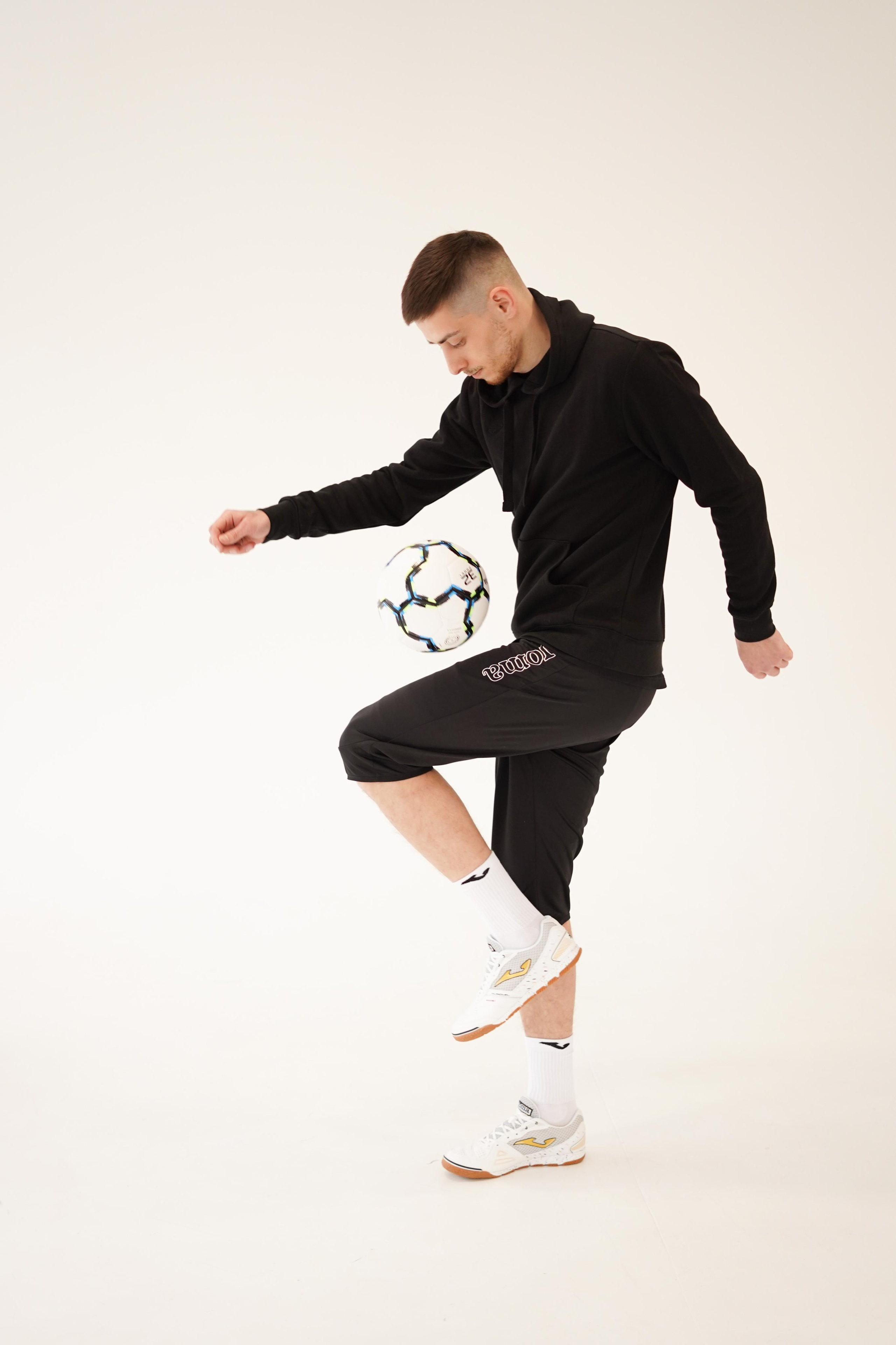 Магазин спортивной одежды. Контент фотограф в Самаре Гудалова Елена