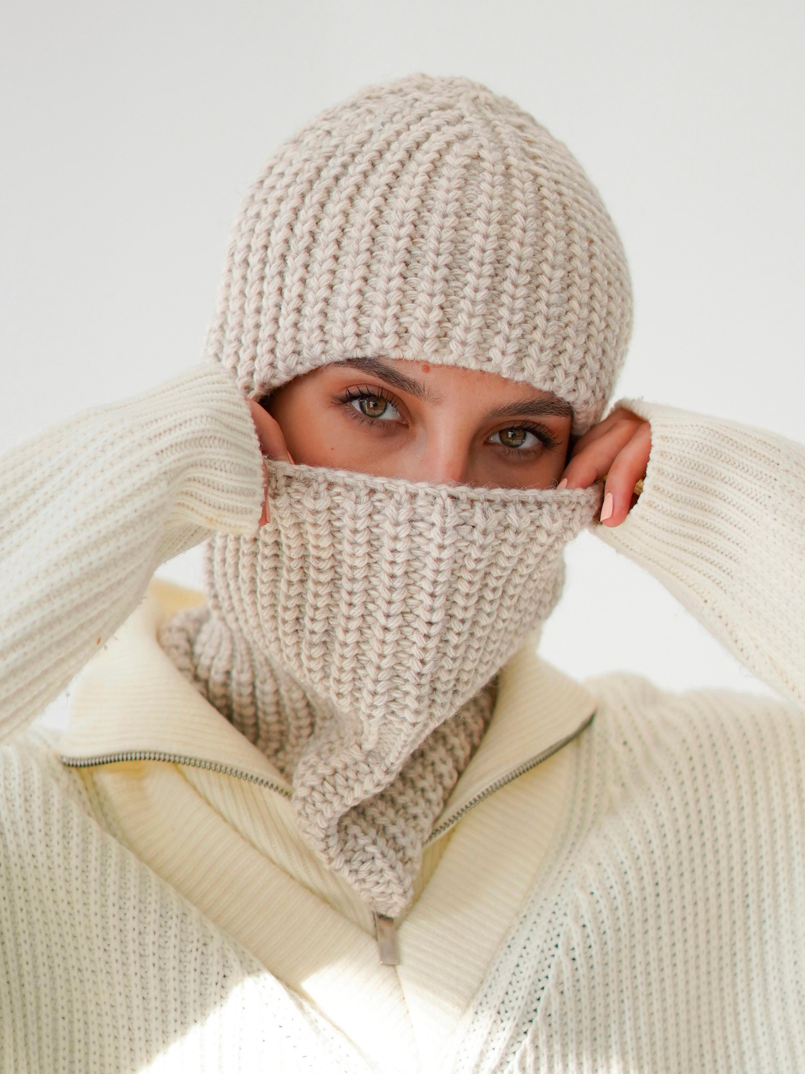 Женские зимние балаклавы — WB. Контент фотограф в Самаре Гудалова Елена