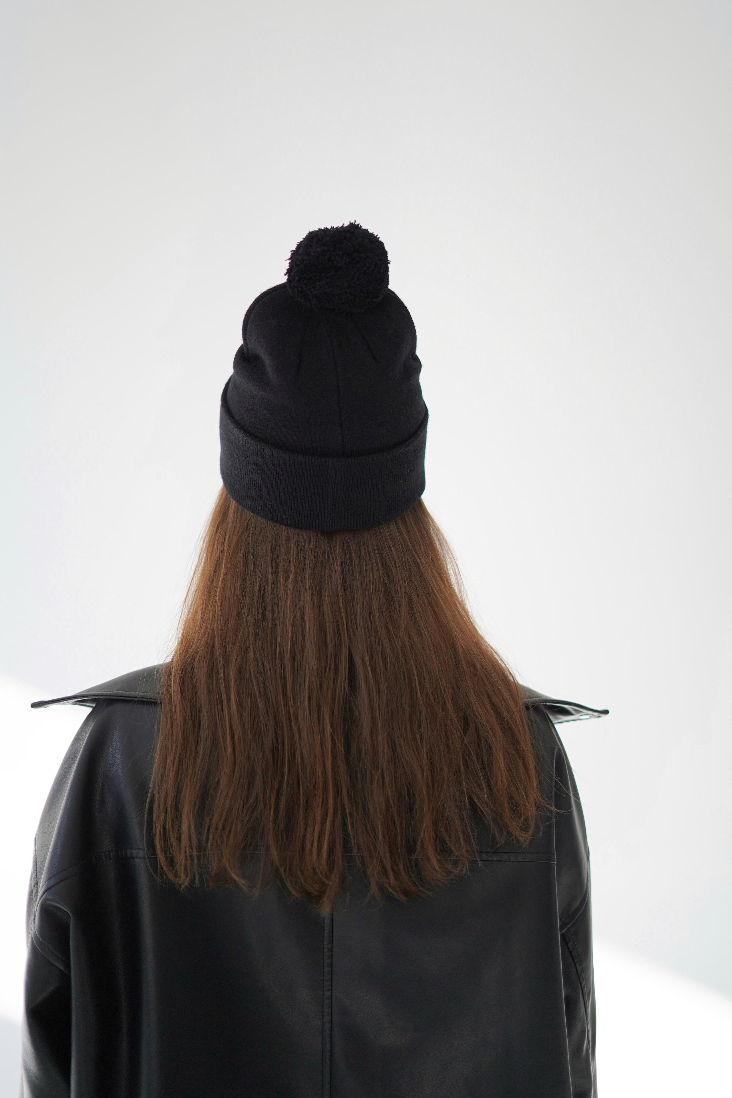 Шапки Nike с помпоном — WB. Контент фотограф в Самаре Гудалова Елена