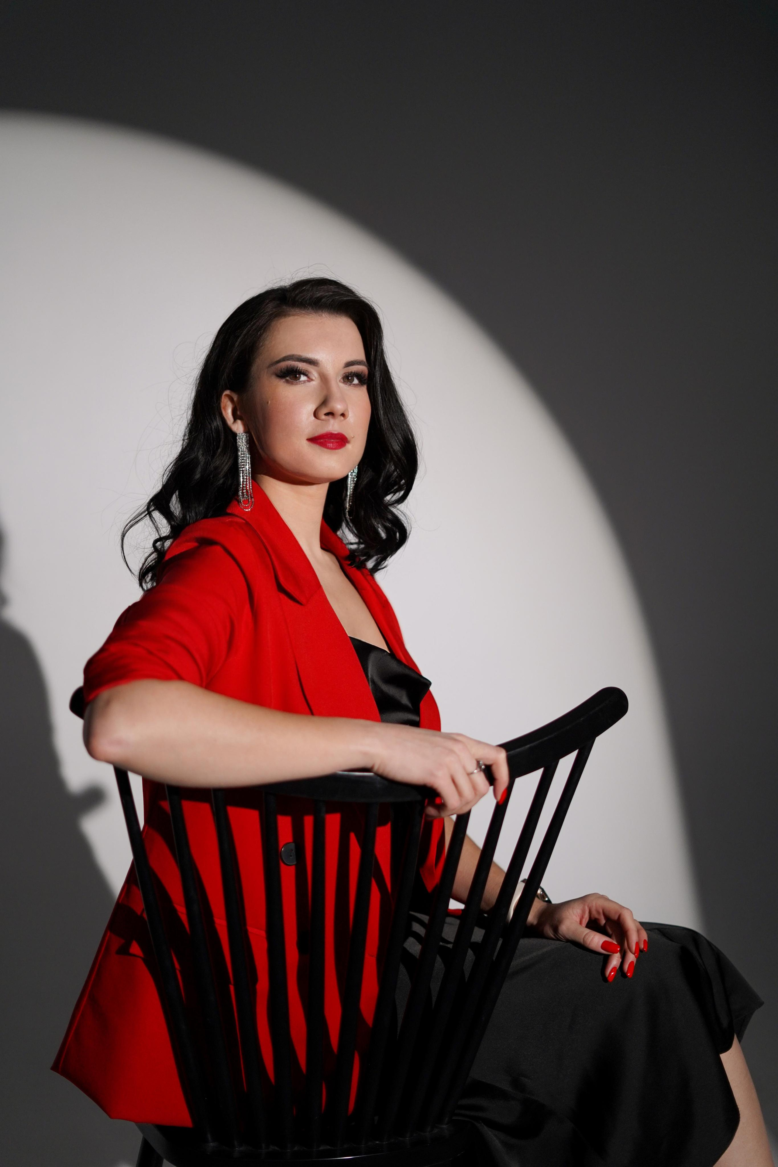 ВидеоМейкер — Анастасия. Контент фотограф в Самаре Гудалова Елена