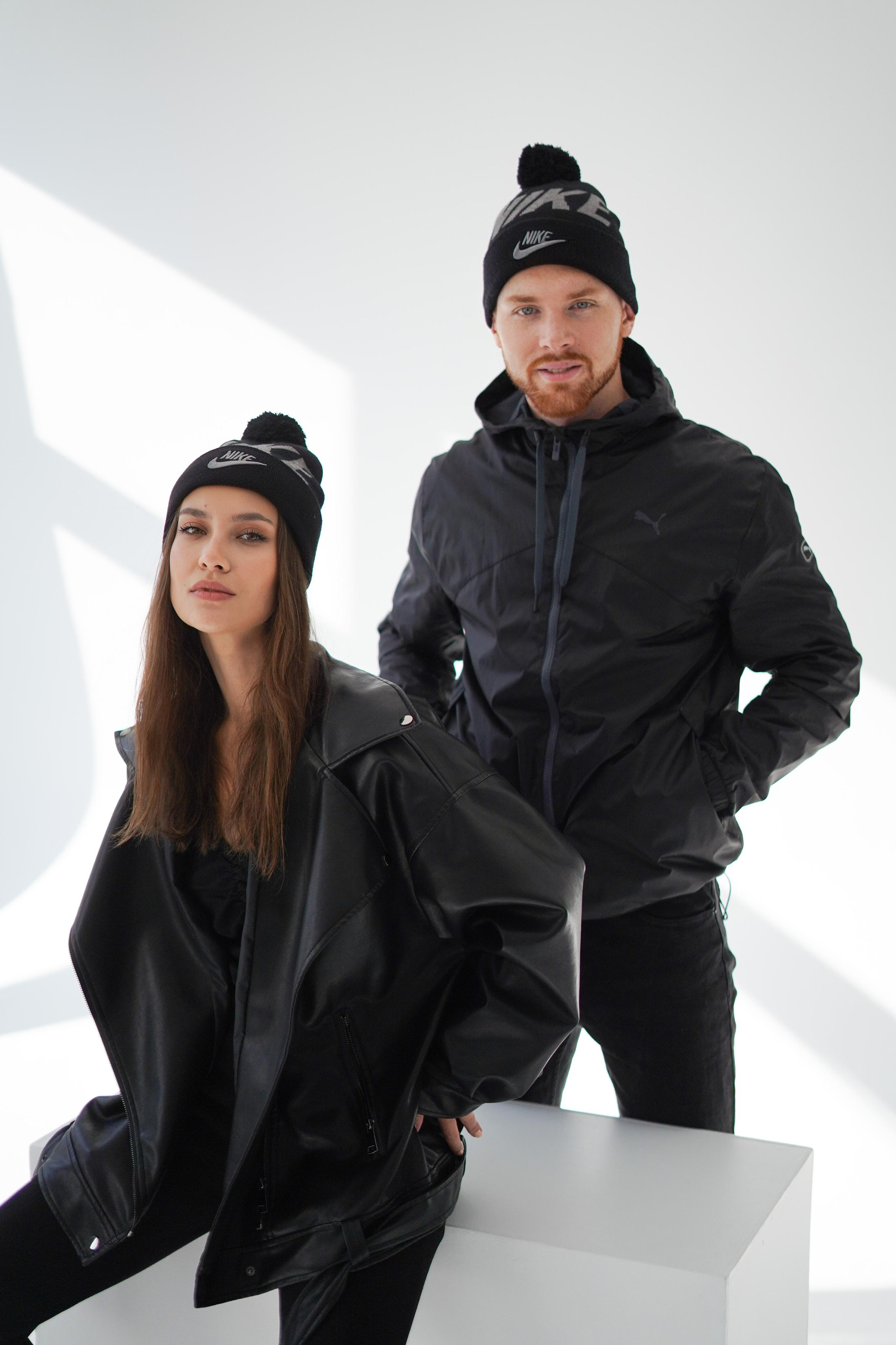 Шапки Nike с помпоном — WB. Контент фотограф в Самаре Гудалова Елена