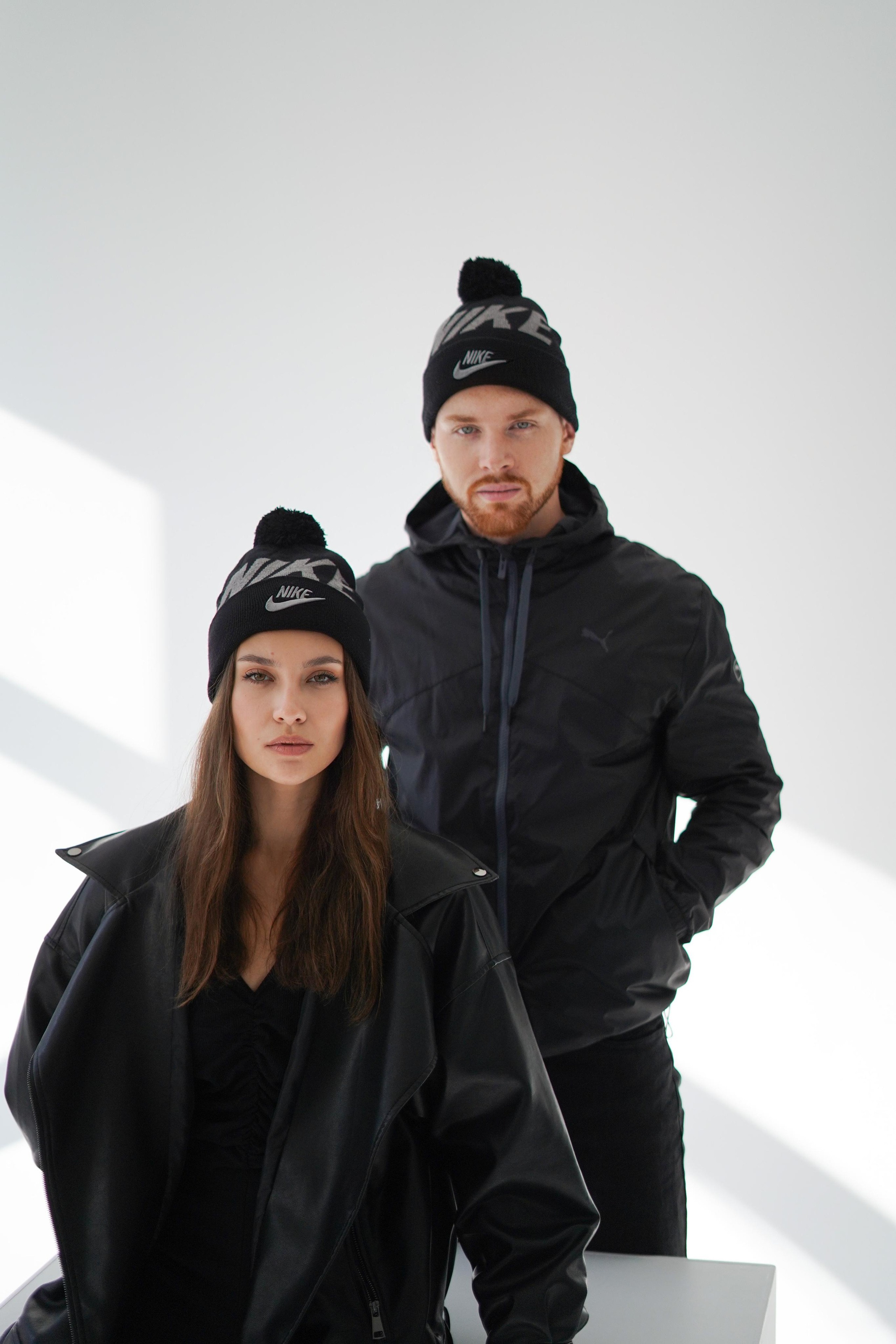 Шапки Nike с помпоном — WB. Контент фотограф в Самаре Гудалова Елена