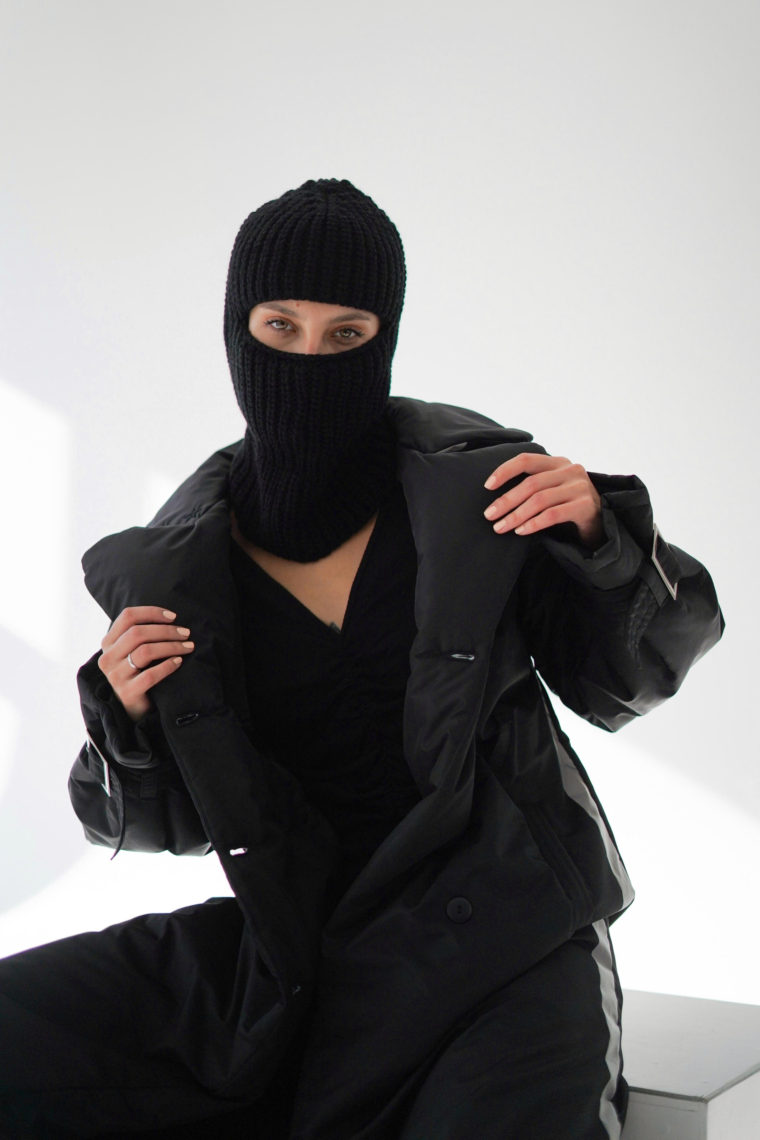 Женские зимние балаклавы — WB. Контент фотограф в Самаре Гудалова Елена