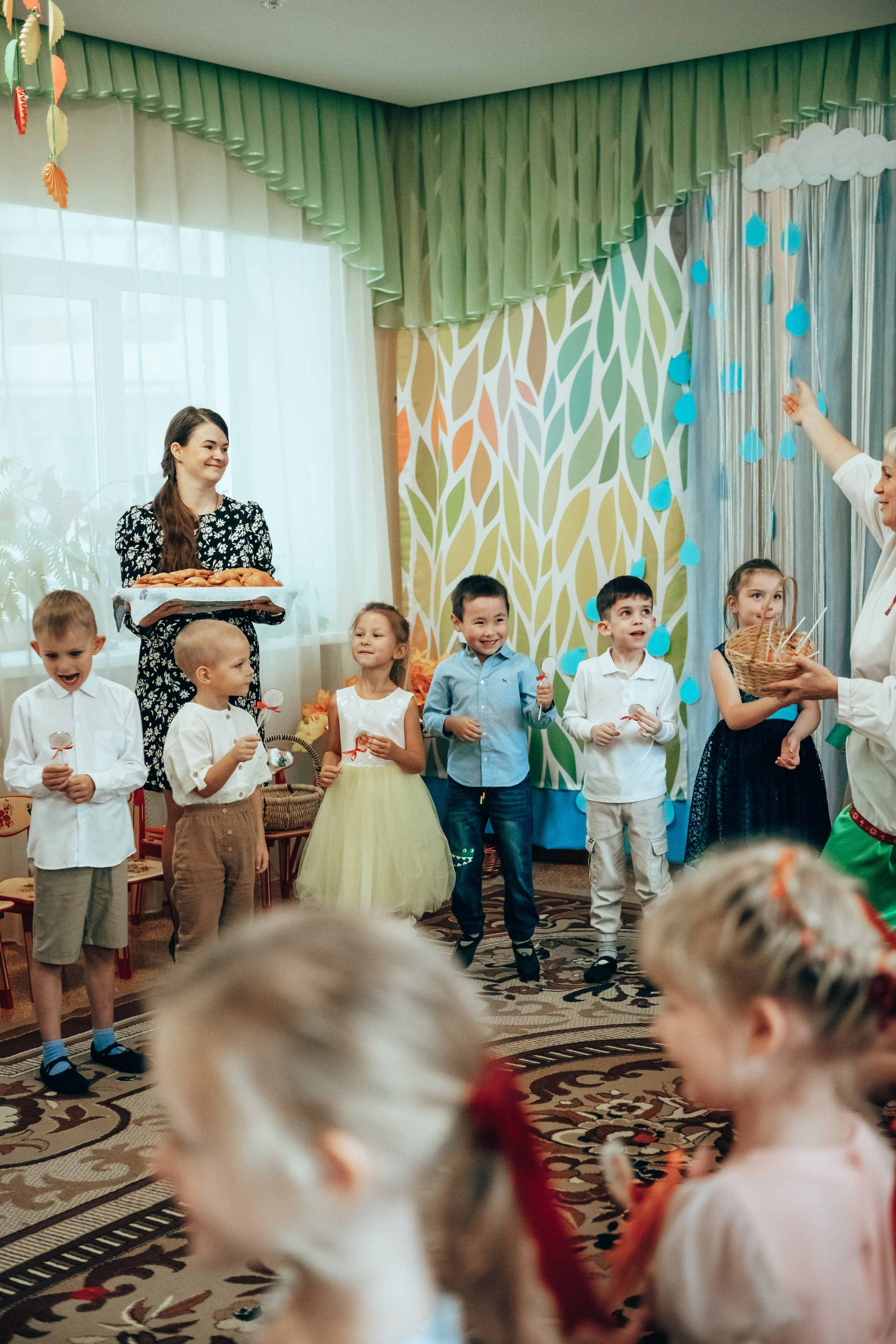 Утренник «Праздник осени». Семейный и детский фотограф в г. Новосибирске Макеева Анастасия