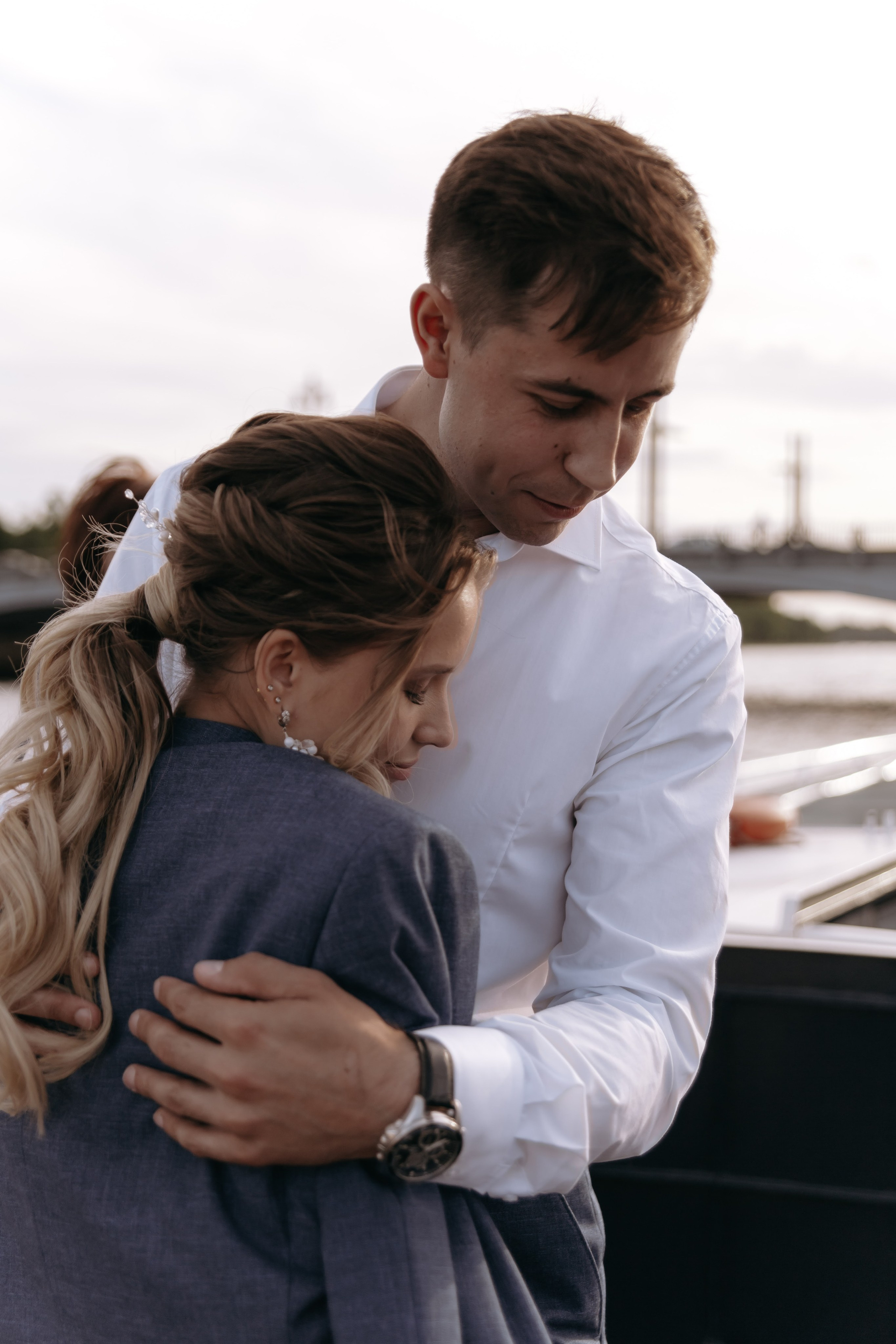 В Петербург приезжают жениться. Свадебный и семейный фотограф Арина Кулёва