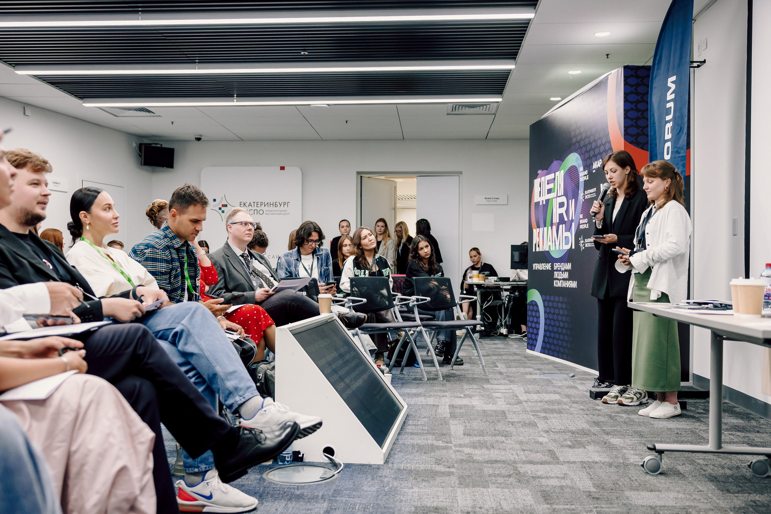 MarHR — Хакатон. Лёшка Варзегов — фотограф