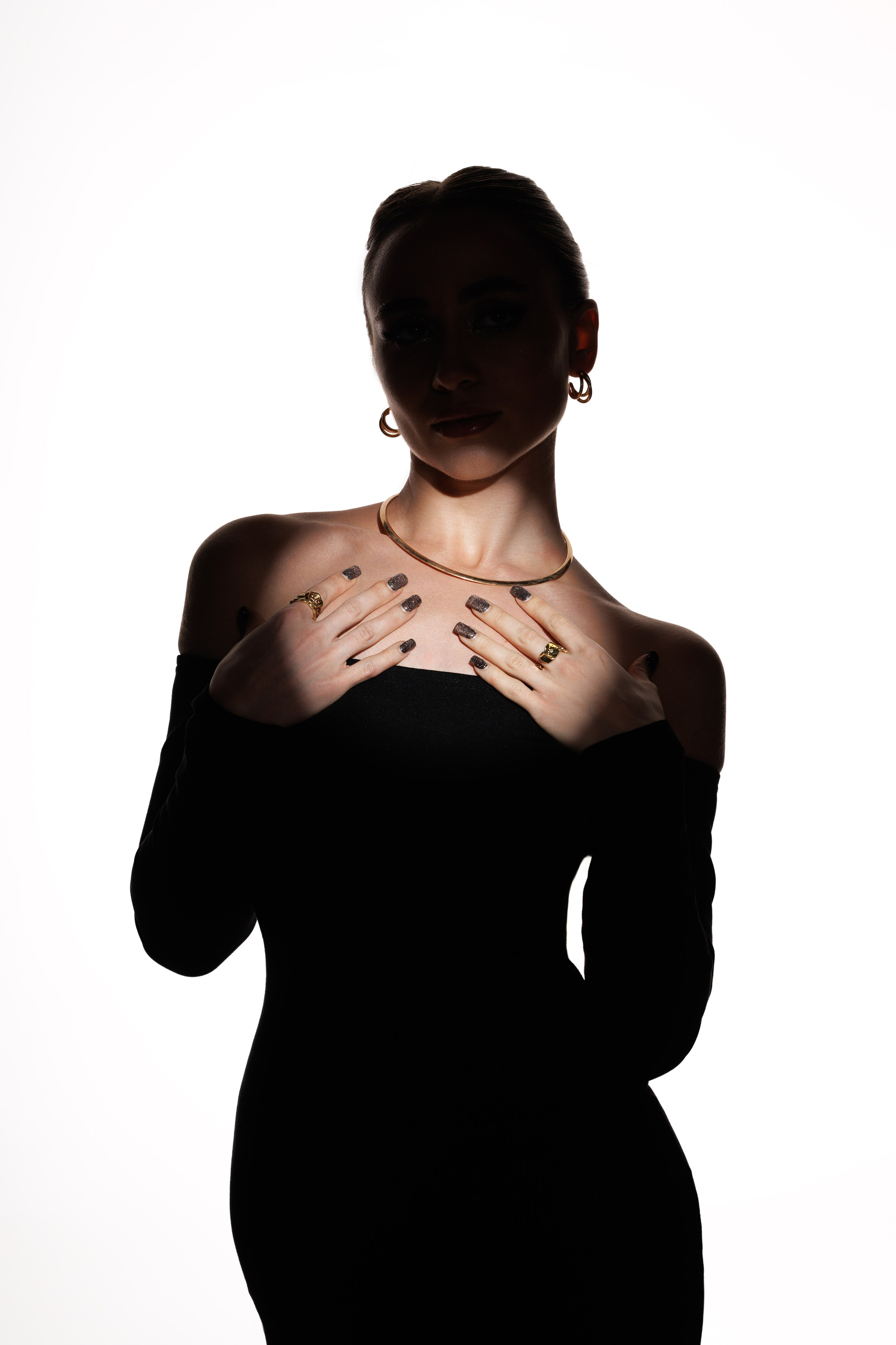 Цветной свет и фигуры. Фотограф Минск