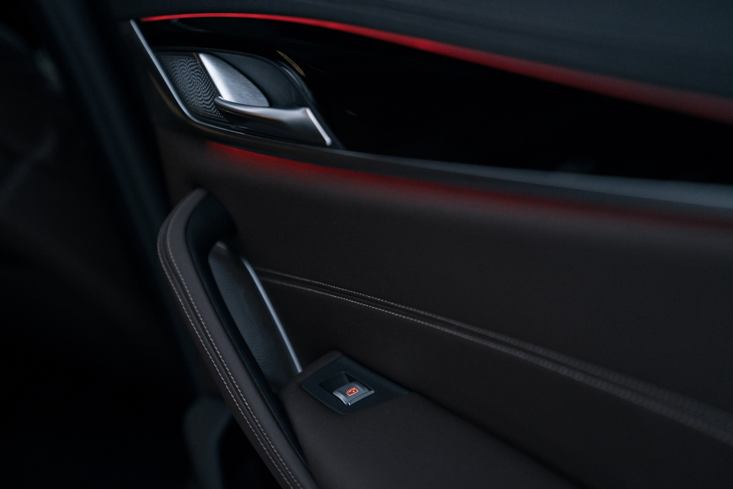 BMW M550i XDrive. Идеальные портреты для соцсетей — Фотограф Ленар