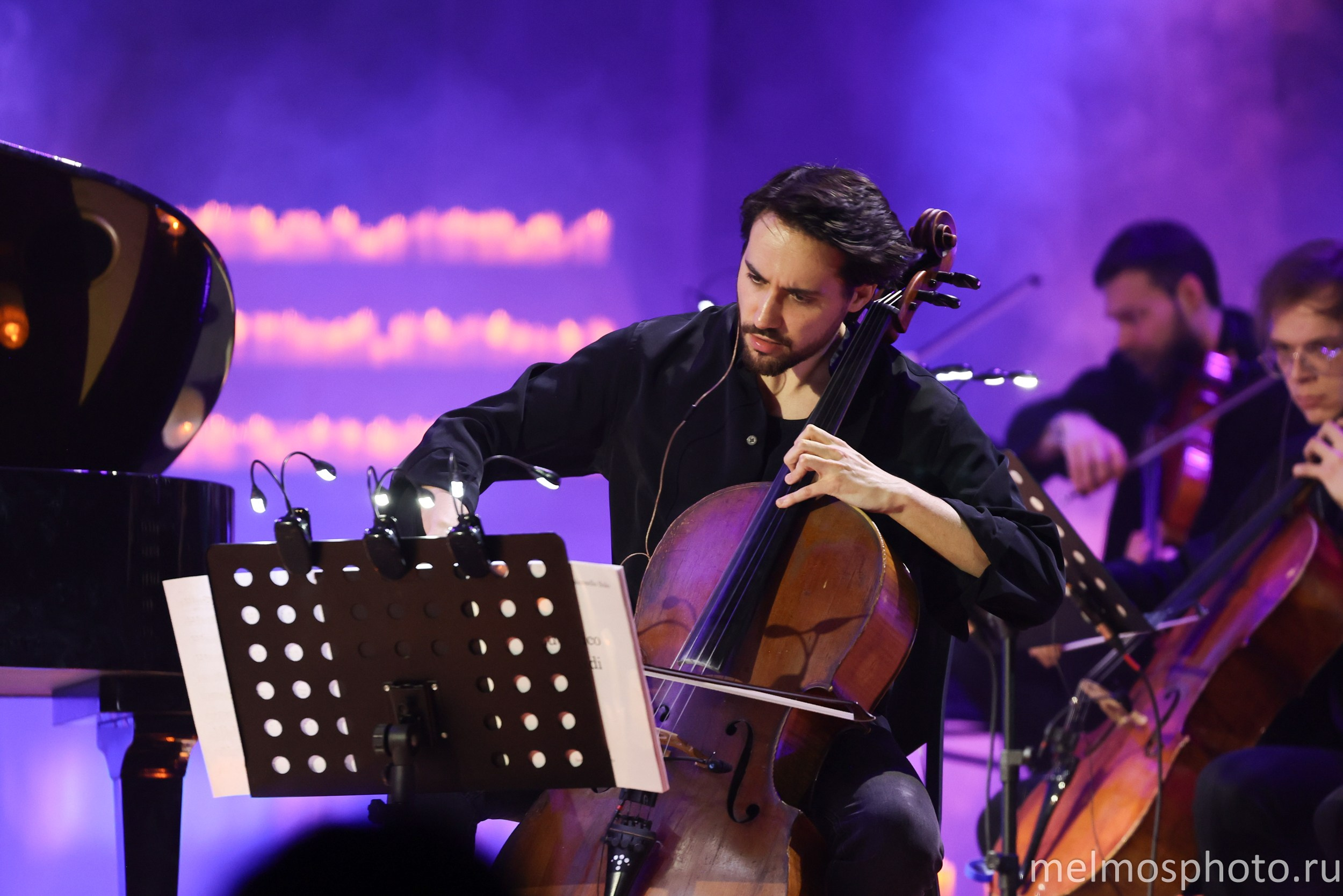 Experience I Imperial Orchestra «Шоу саундреков.Людовико Эйнауди.». Reportage, architectural, fine art photographer Lena Melnikova in Moscow