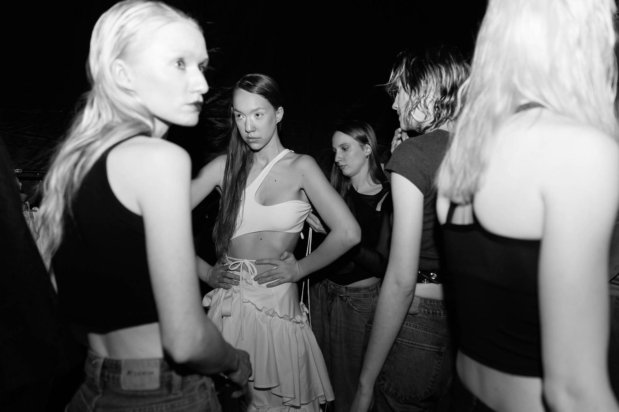 AUXI FASHION SHOW 2024. Backstage. Свадебный фотограф в Санкт‑Петербурге Елена Пчельникова