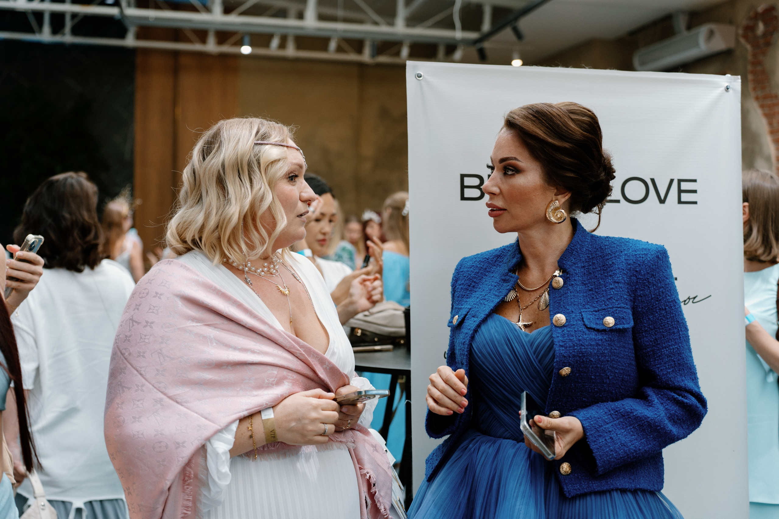 Festival Umerotvorine By Pramika. Я занимаюсь событийной, свадебной, товарной, студийной… фотографией