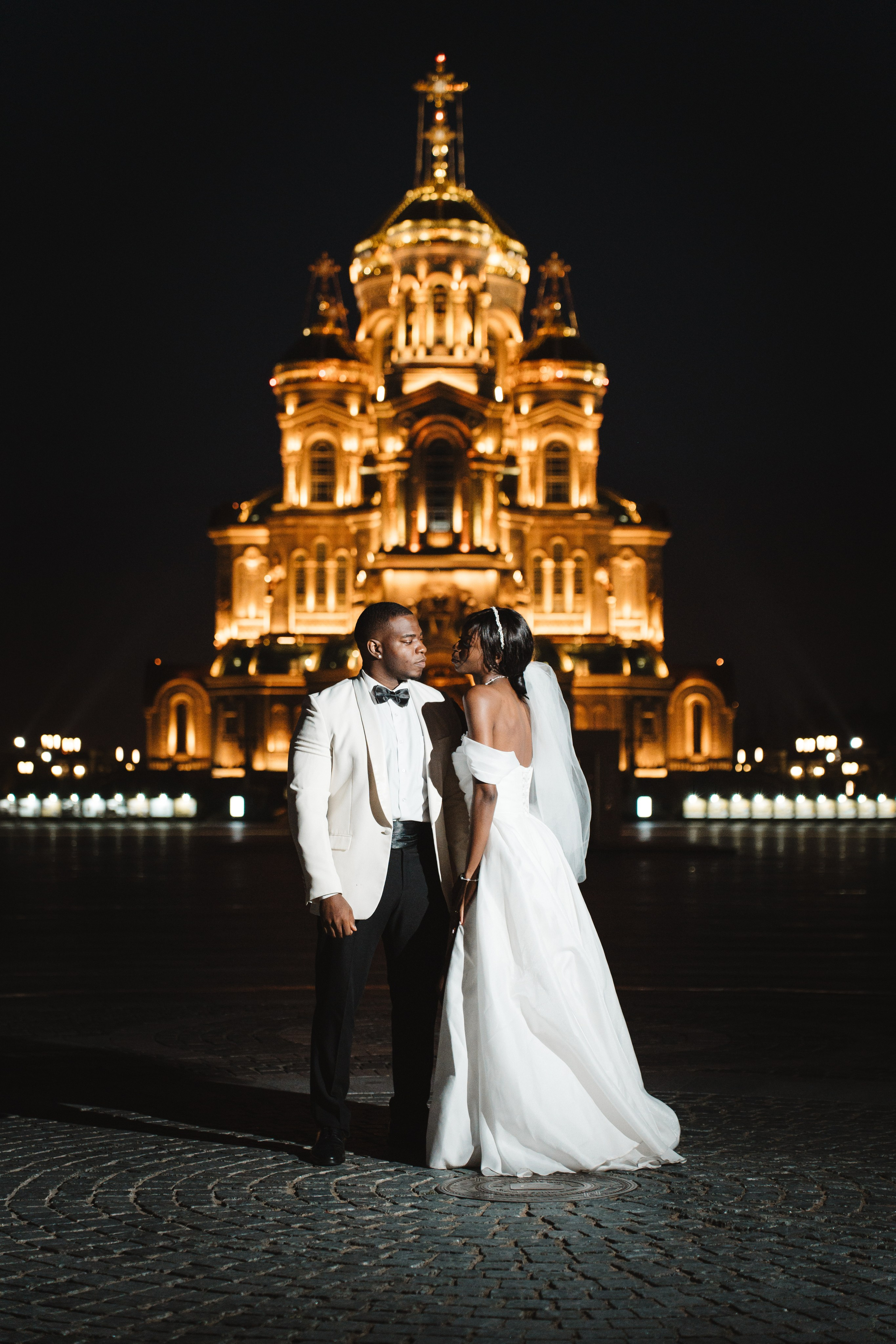 Bernise & Daniel. Photographer based in moscow Peter Tchana