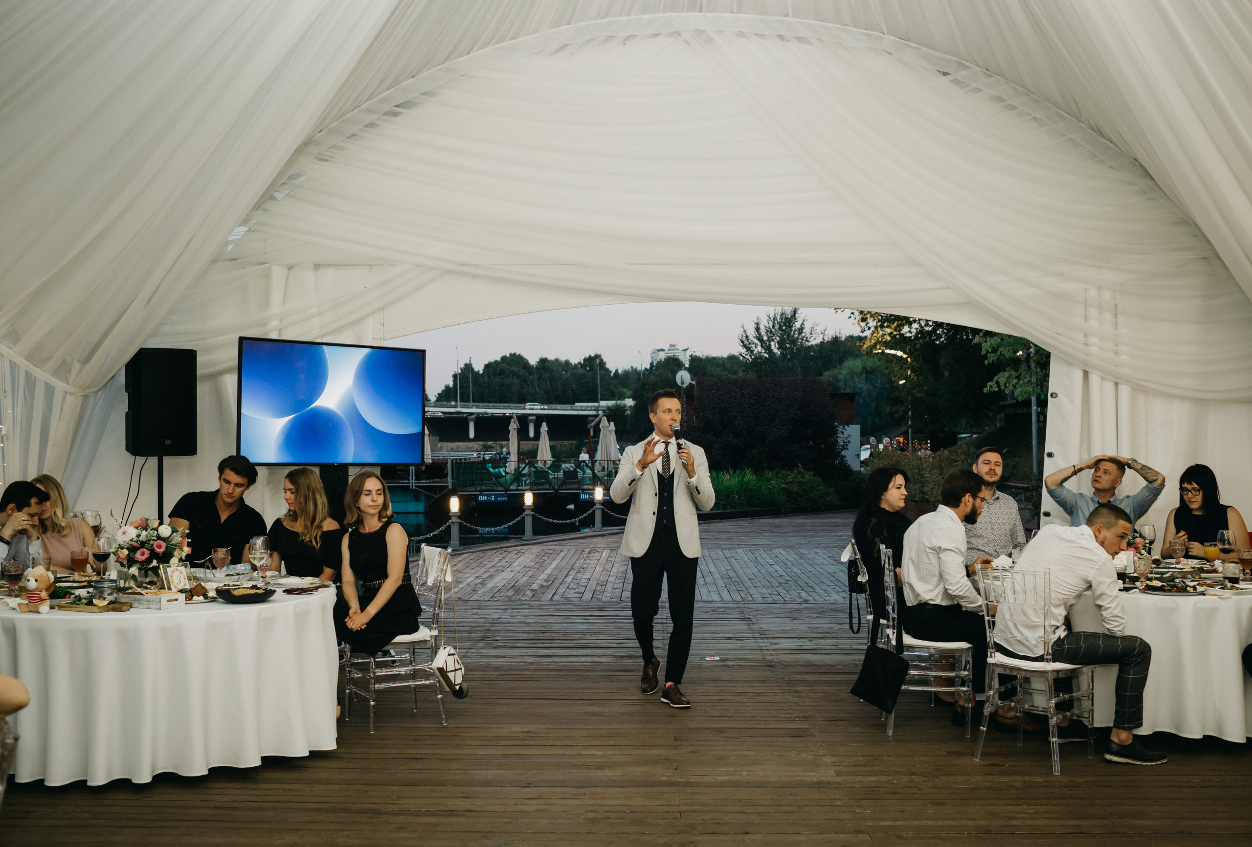 Кристина и Артем. Ведущий на свадьбу в Москве Зубков Алексей