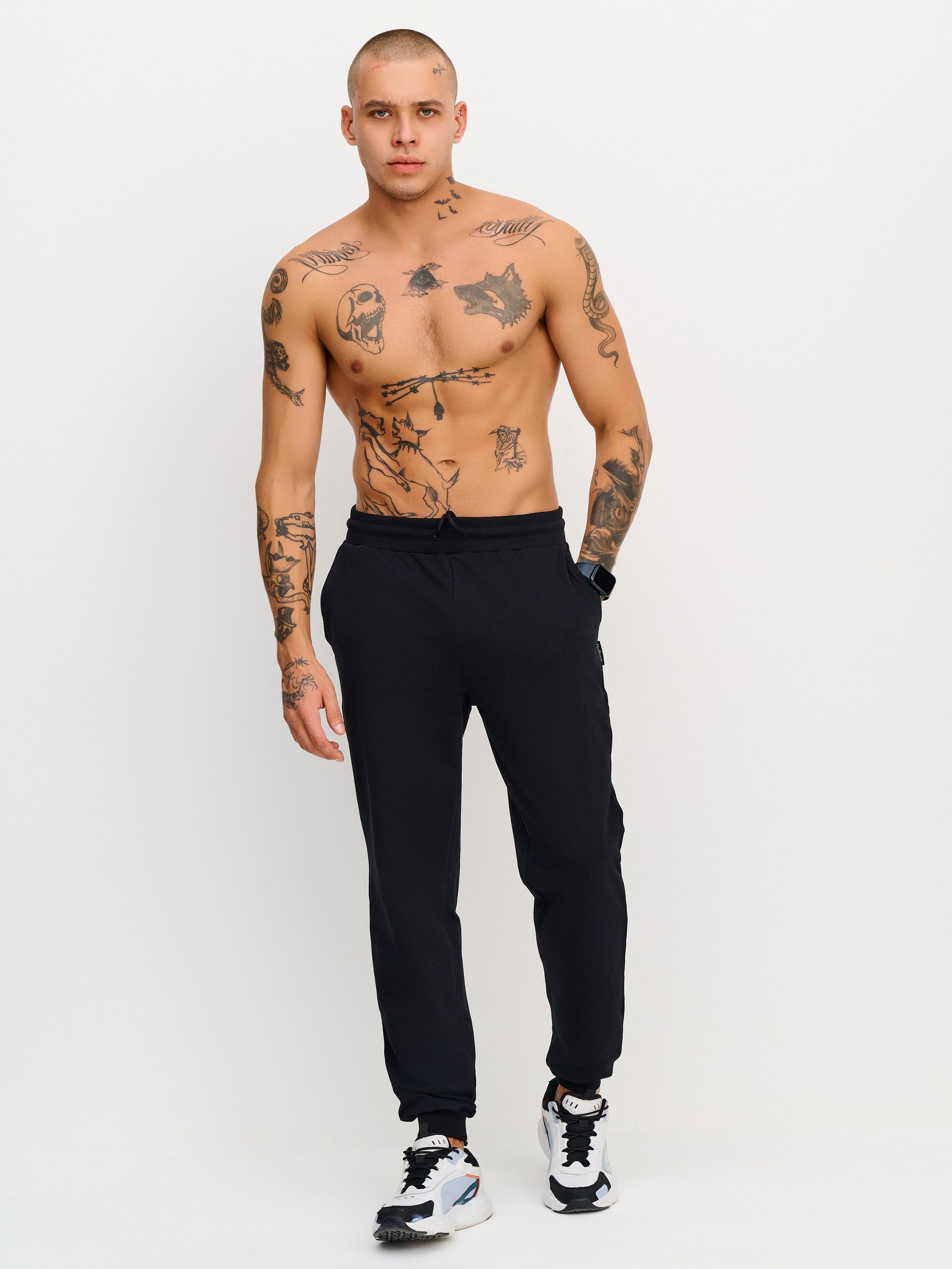 Каталоги на белом фоне. Лучший фотограф для брендов в Москве, съемки для маркетплейсов