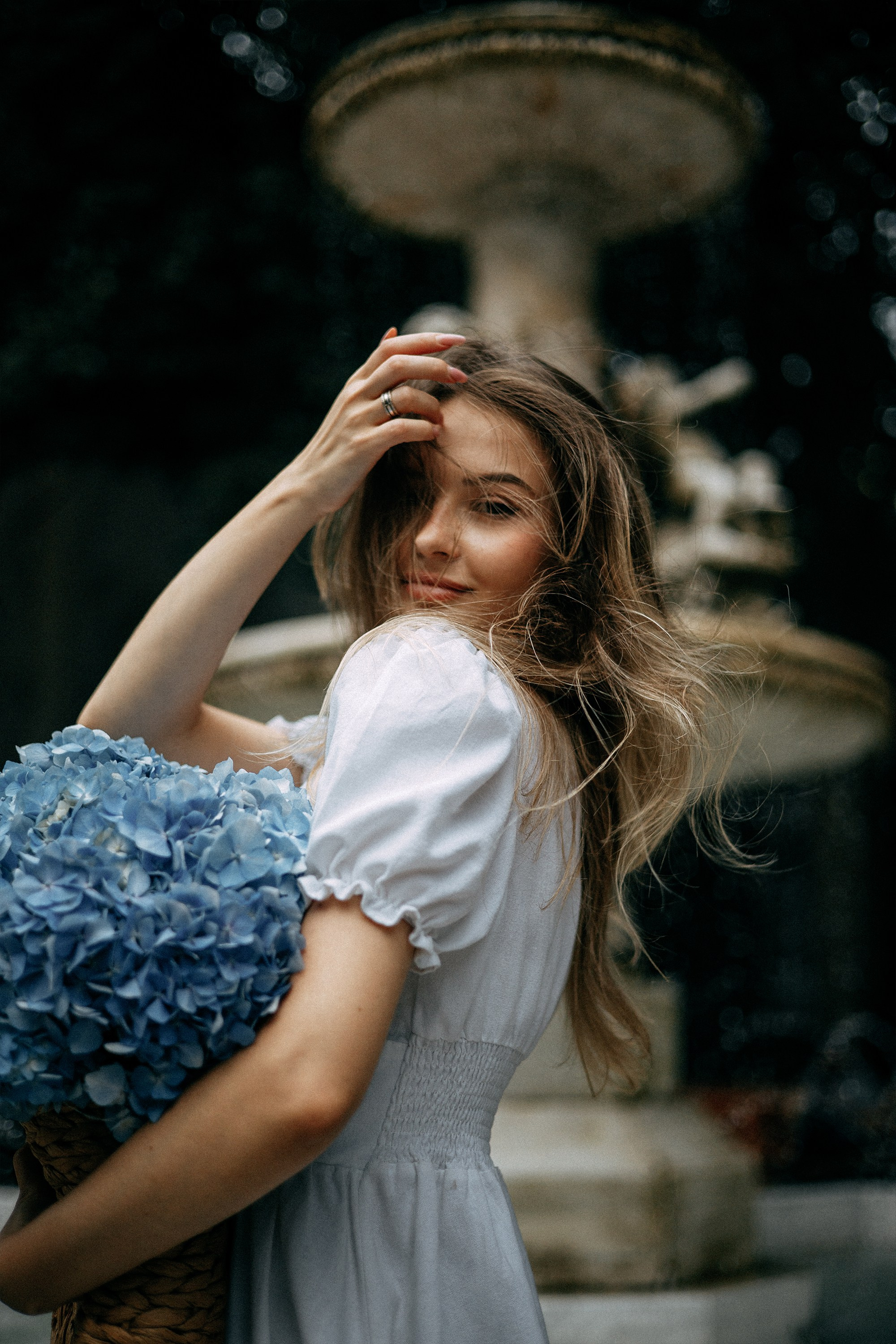 Фотосессия с гортензиями в Батуми