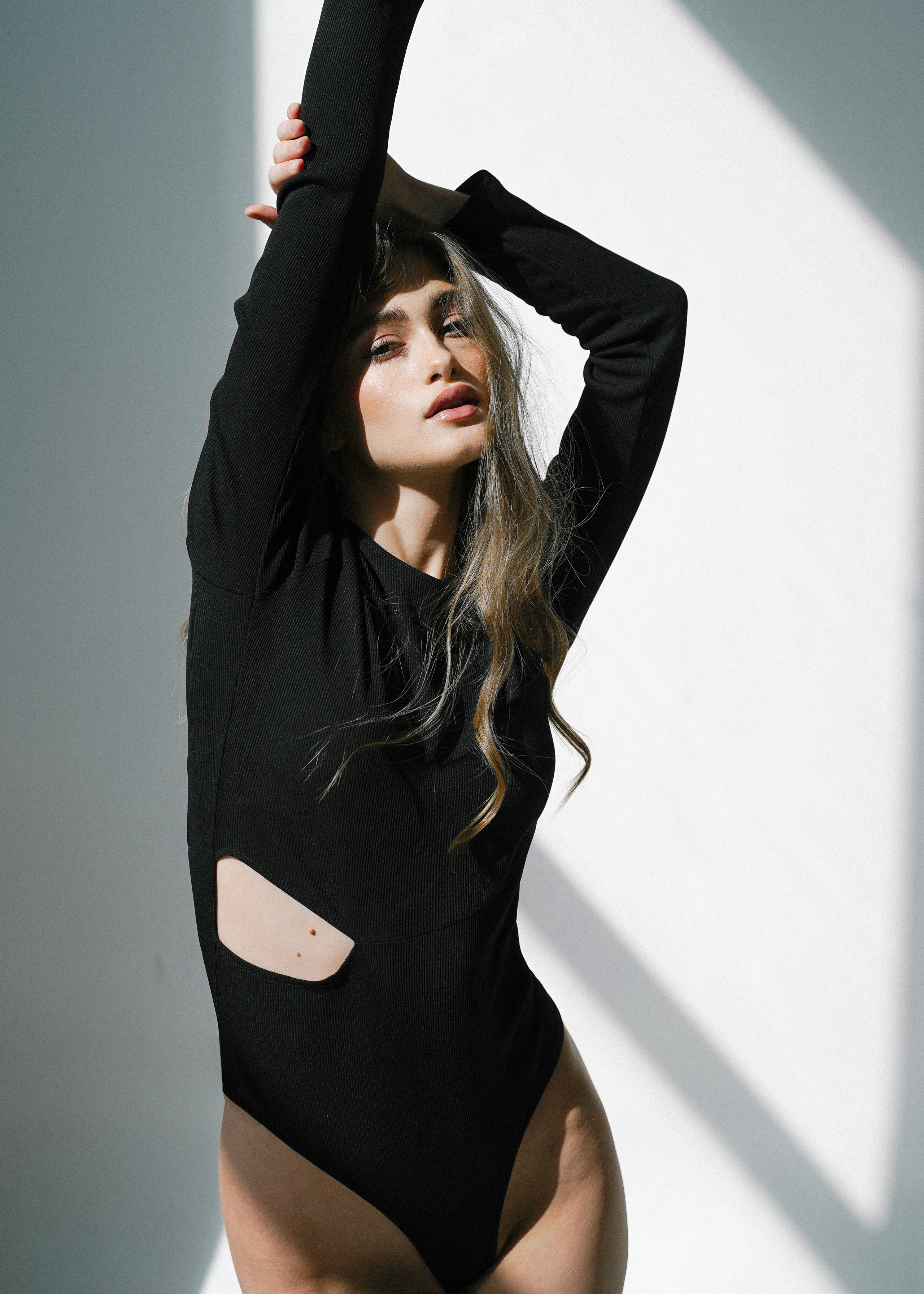 Модельная съемка боди для маркетплейсов. Фотограф Алина Кудри