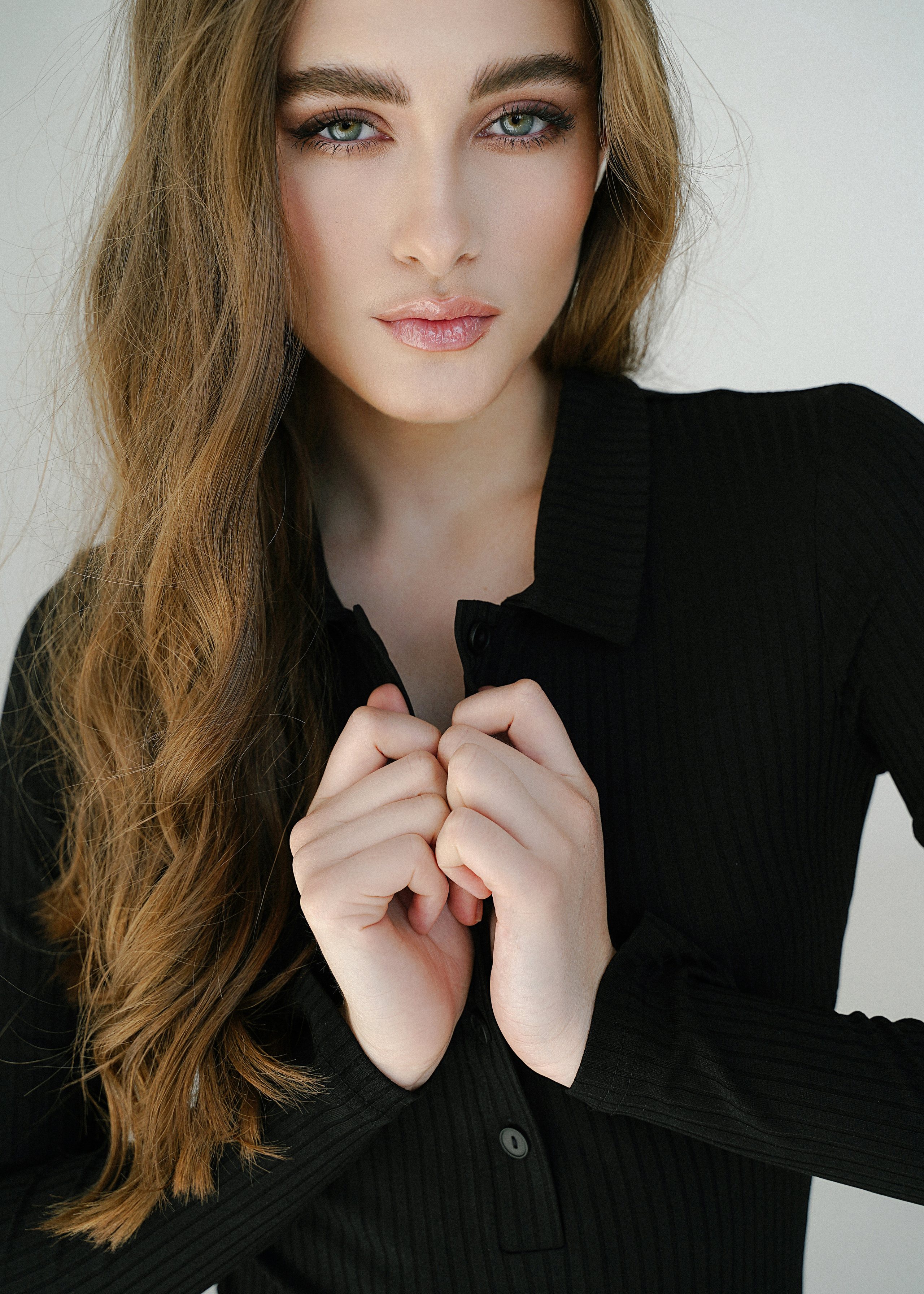 Модельная съемка боди для маркетплейсов. Фотограф Алина Кудри