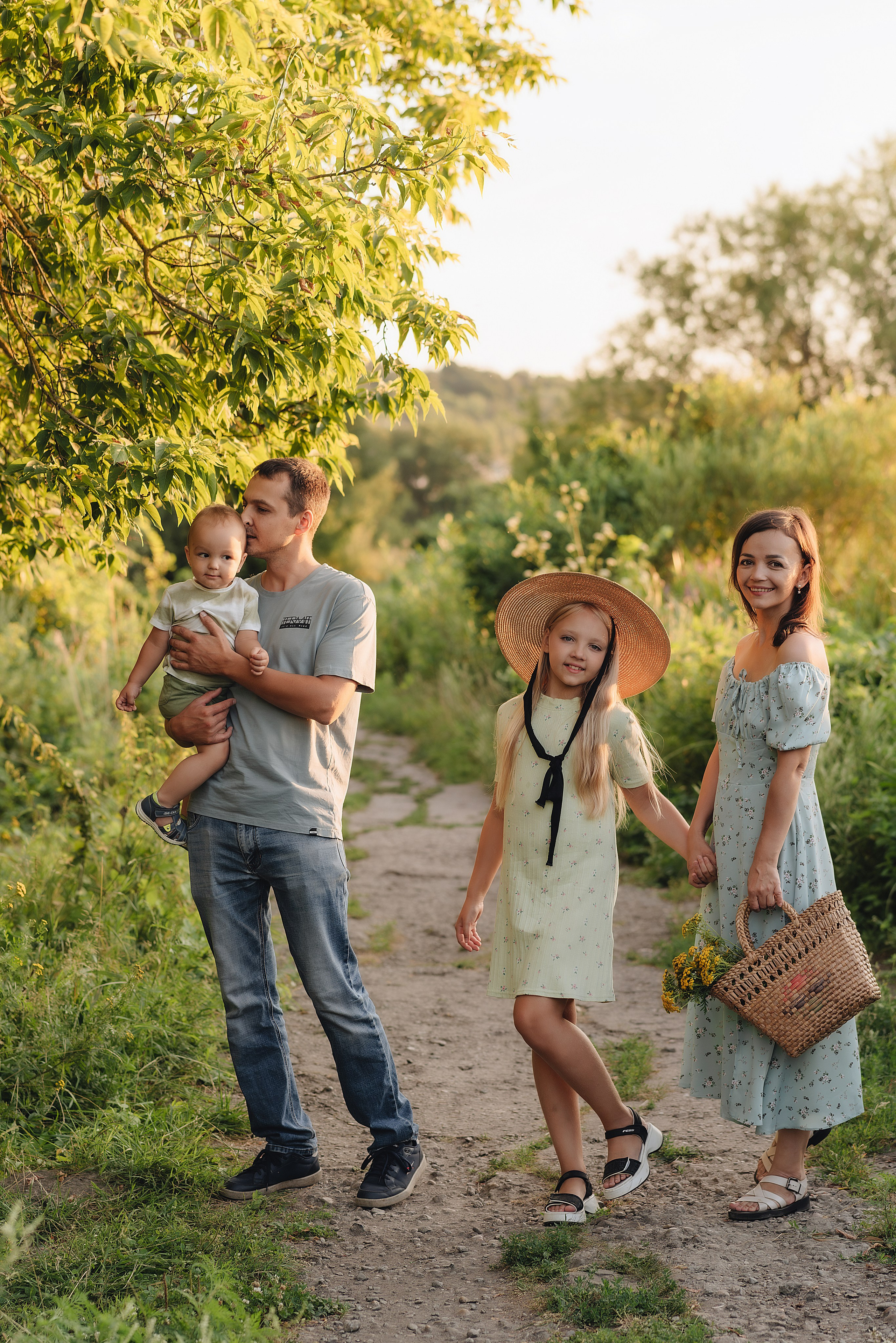 Семейная съемка на закате. Фотограф Карина Шмулёва. Воронеж и область