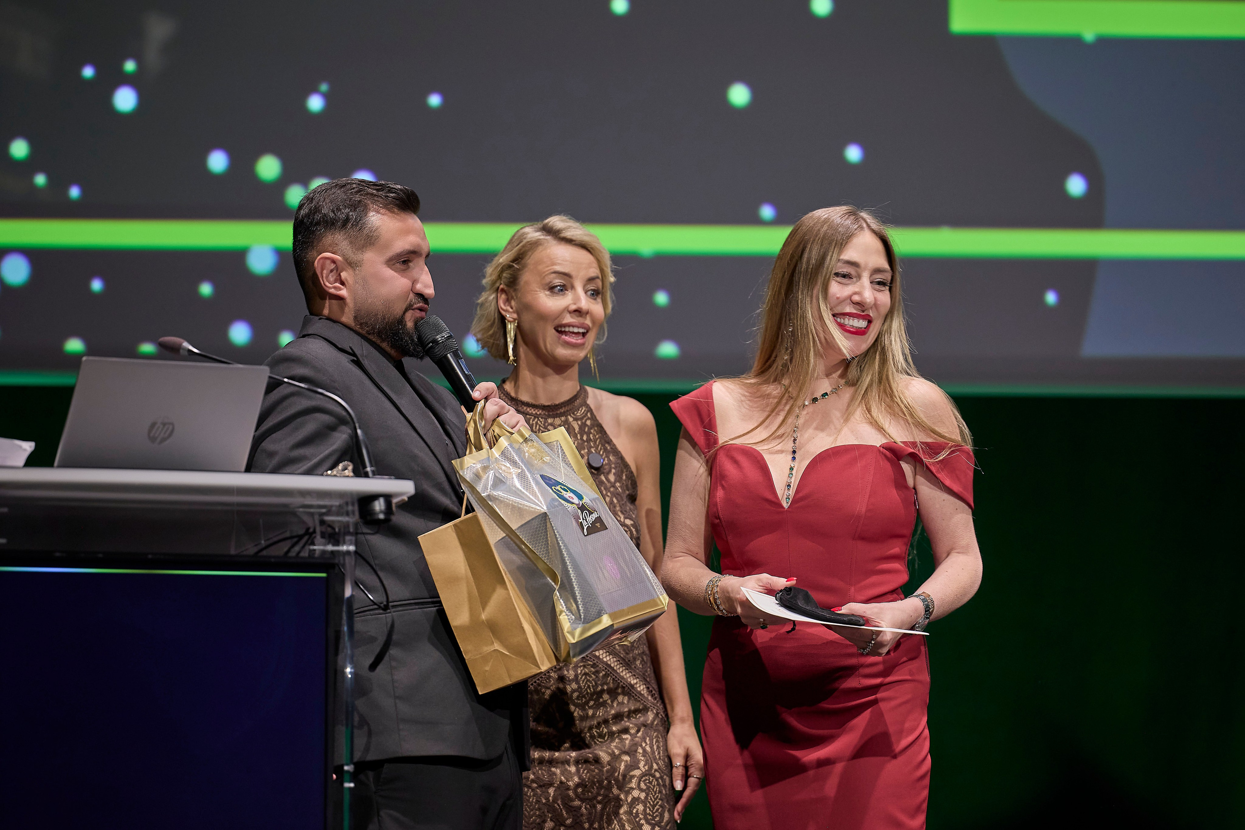 La Persona Awards 2026. Fotógrafa, videógrafa y piloto de dron en Valencia, España - Anna Baranova