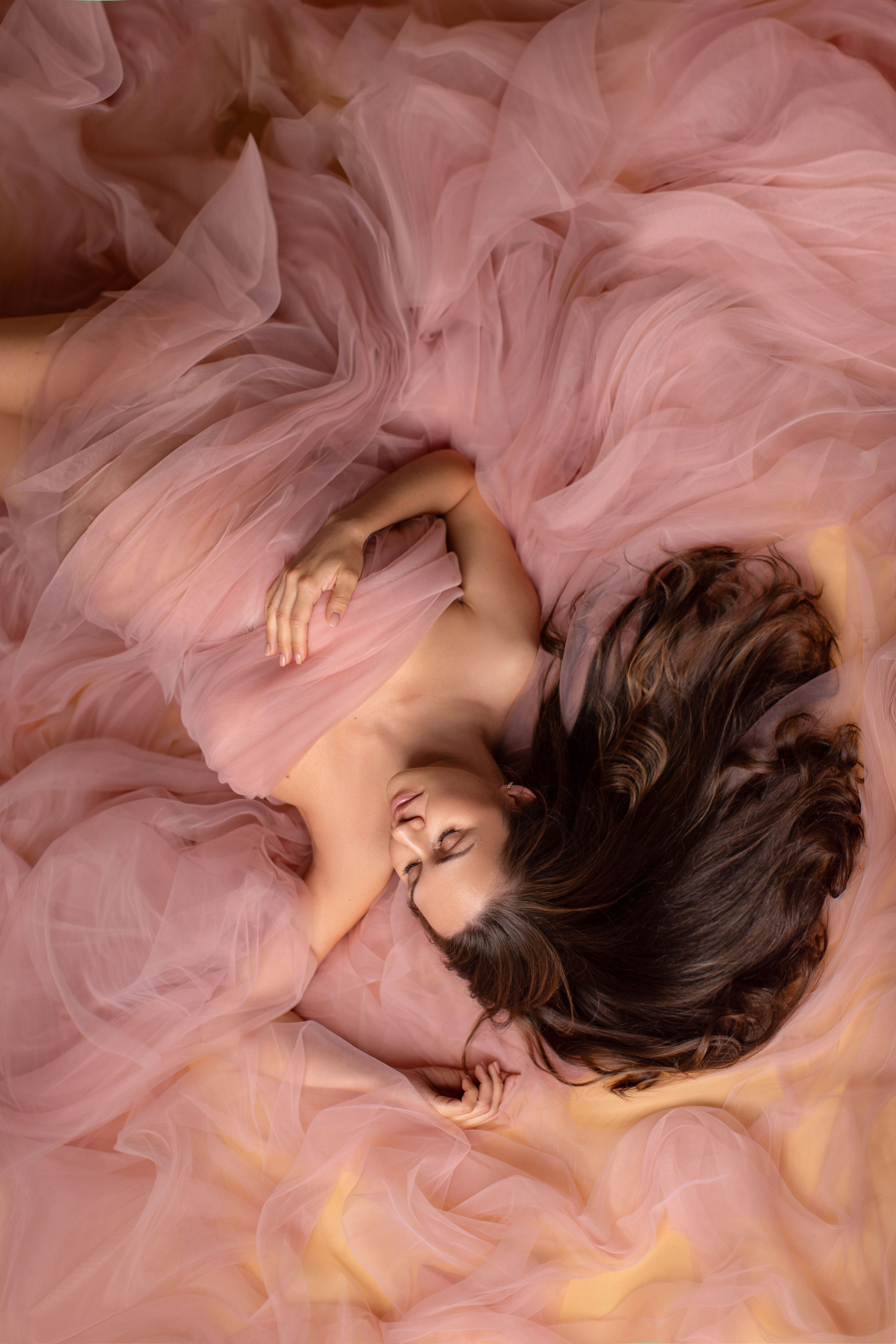 Фотосессия в тканях. Фотограф новорожденных, семейный фотограф в Санкт-Петербурге