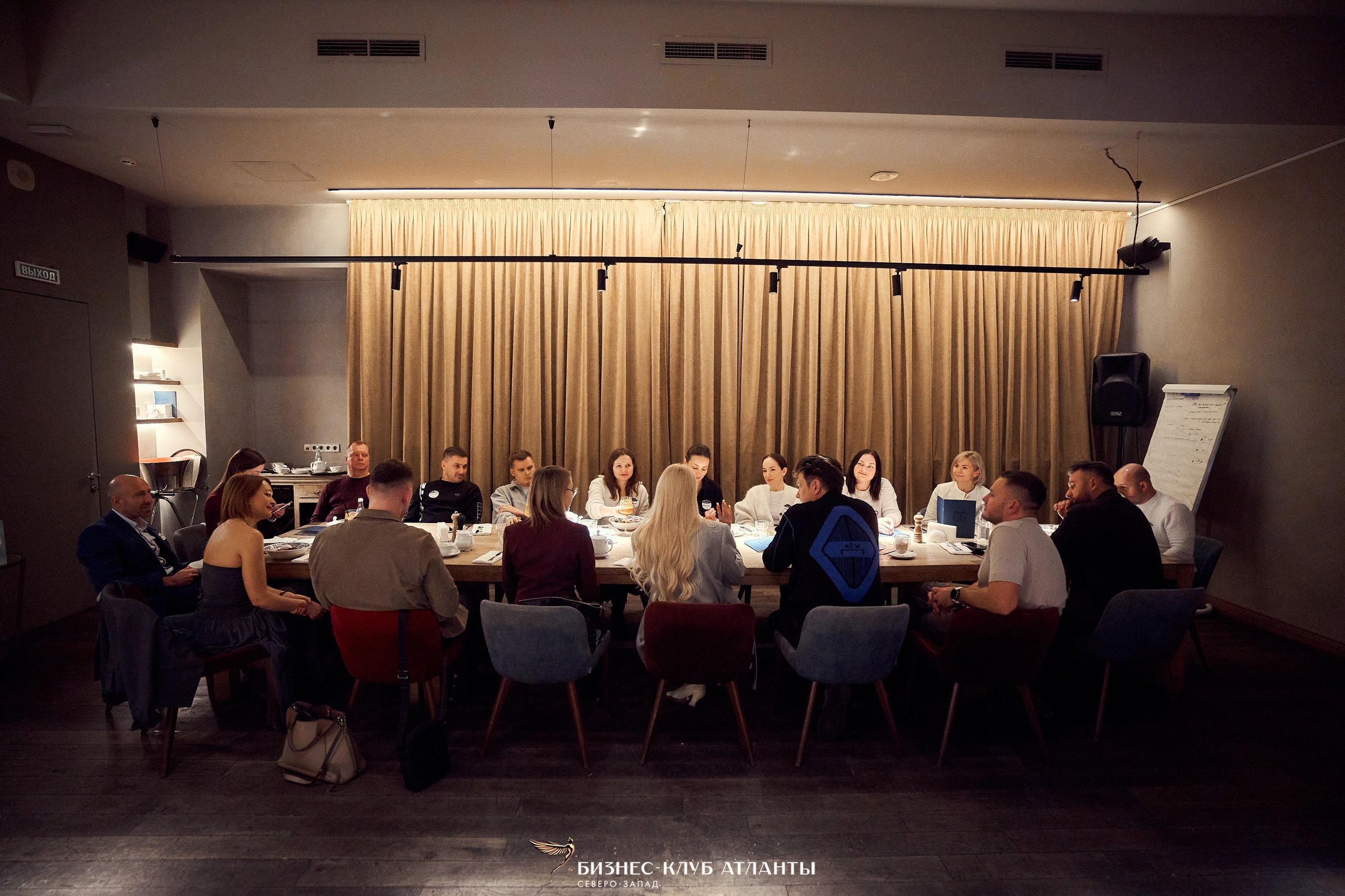 Бизнес встречи. Репортажный фотограф СПБ Владимир Шишов