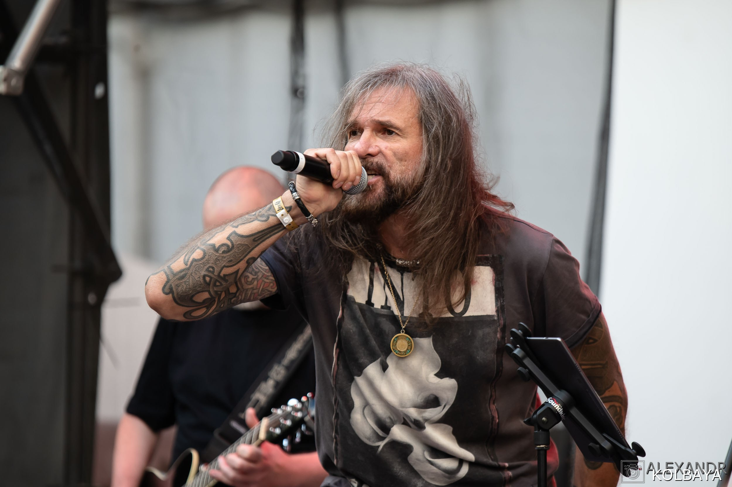 Фоторепортаж с мэшап концерта группы Черный Обелиск 4 июля 2024 года. Концертный и театральный репортажный фотограф в Москве Александр Колбая