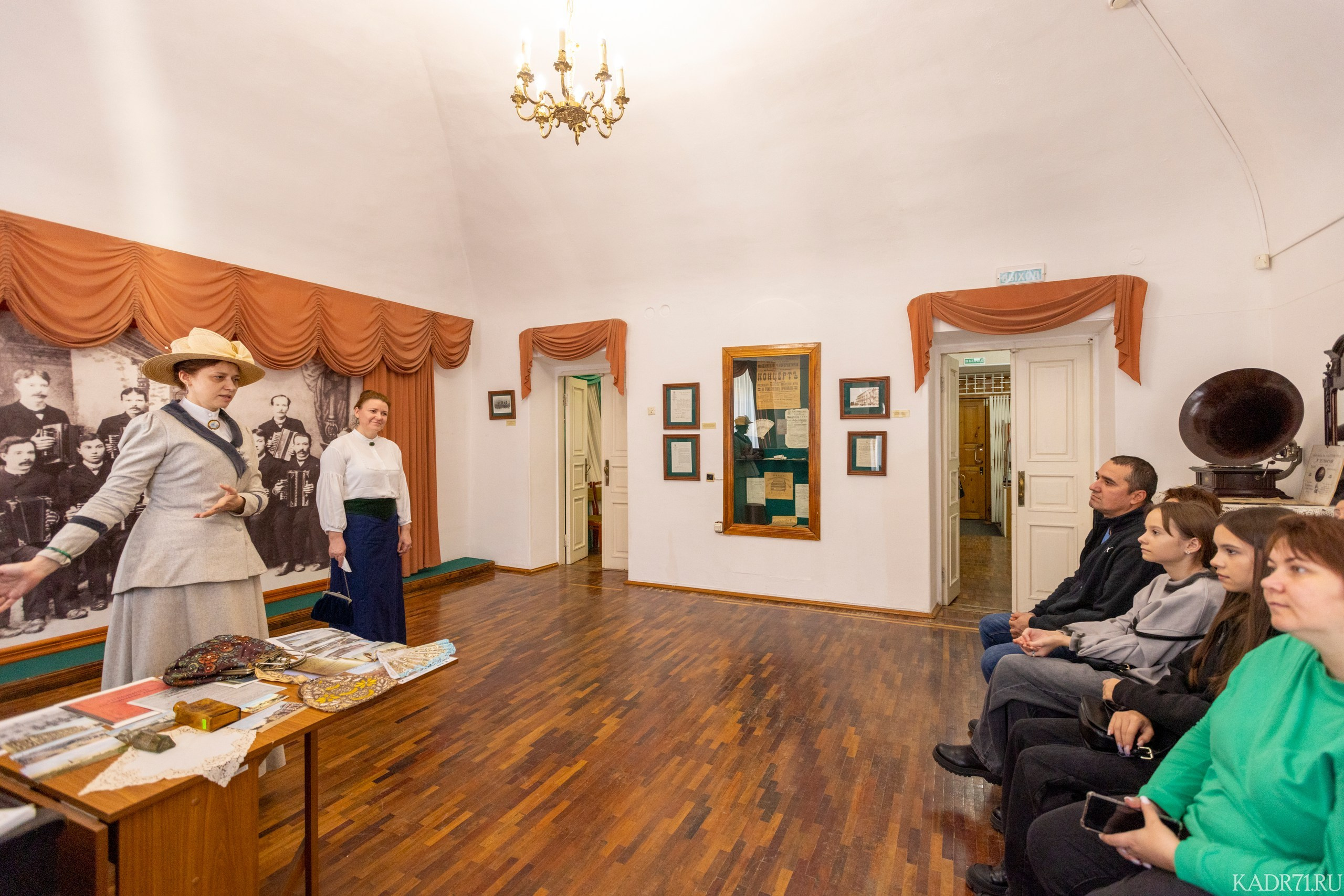 «ТОР» в музее гармони Белобородова. Фотограф в Туле Крупский АнДРей. Фотостудия «КАДР71» в Туле