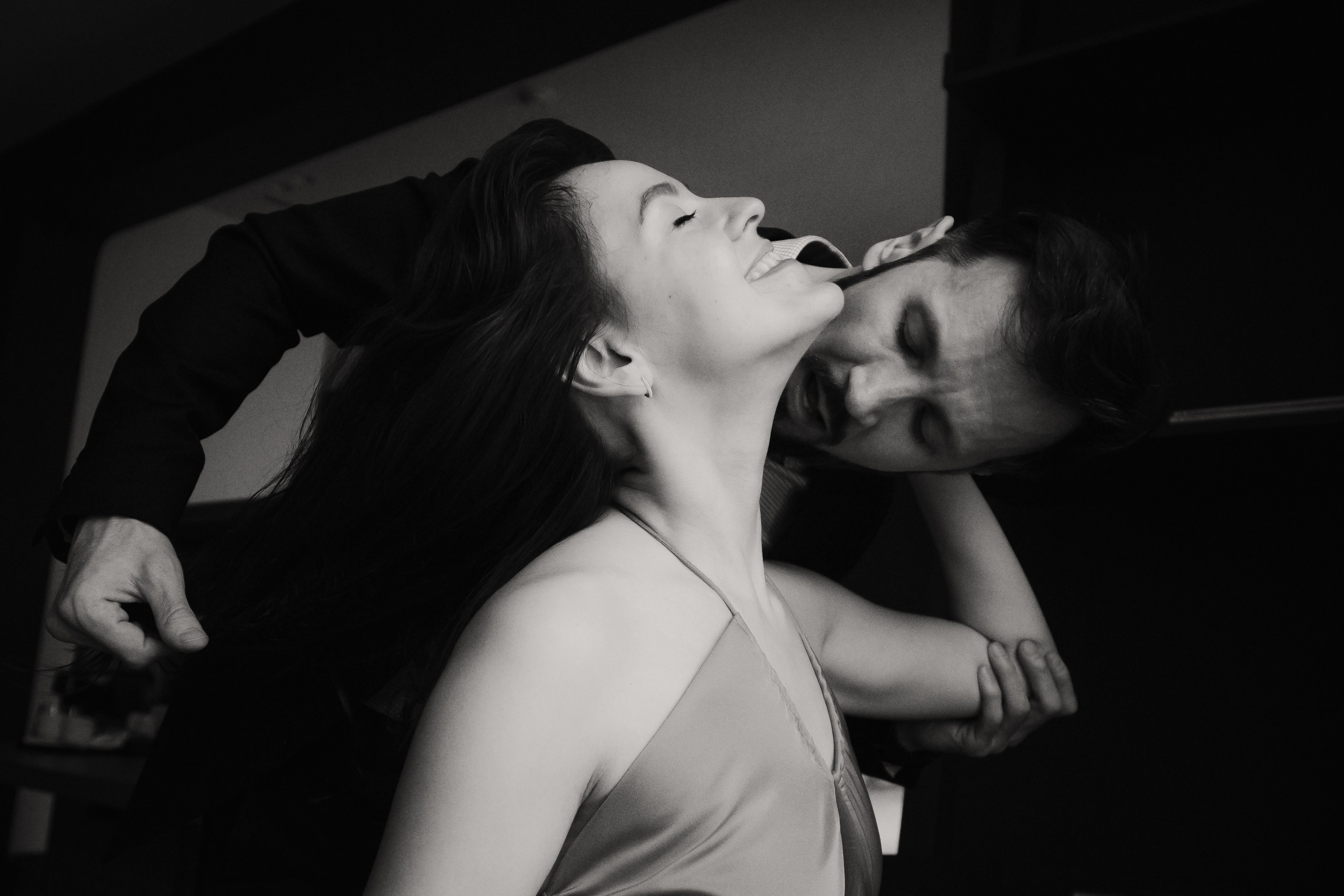 Love story. Профессиональный фотограф в г. Казань и г. Москва Анна Дыба. Женский портрет, мужской портрет, семейные и свадебные съёмки