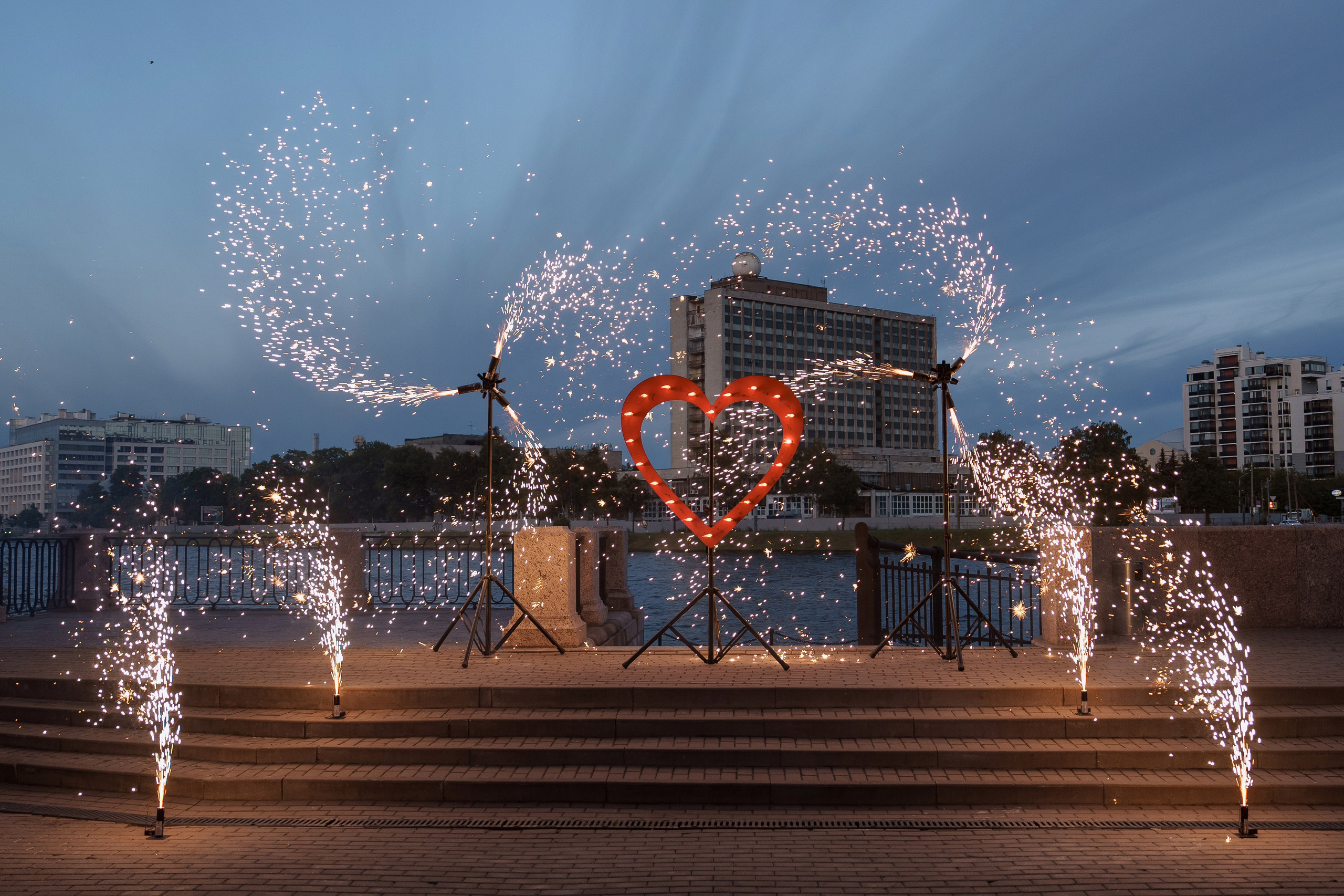 День рождения в особняке Путилова. Андрей Сухинин репортажный свадебный фотограф Санкт-Петербург