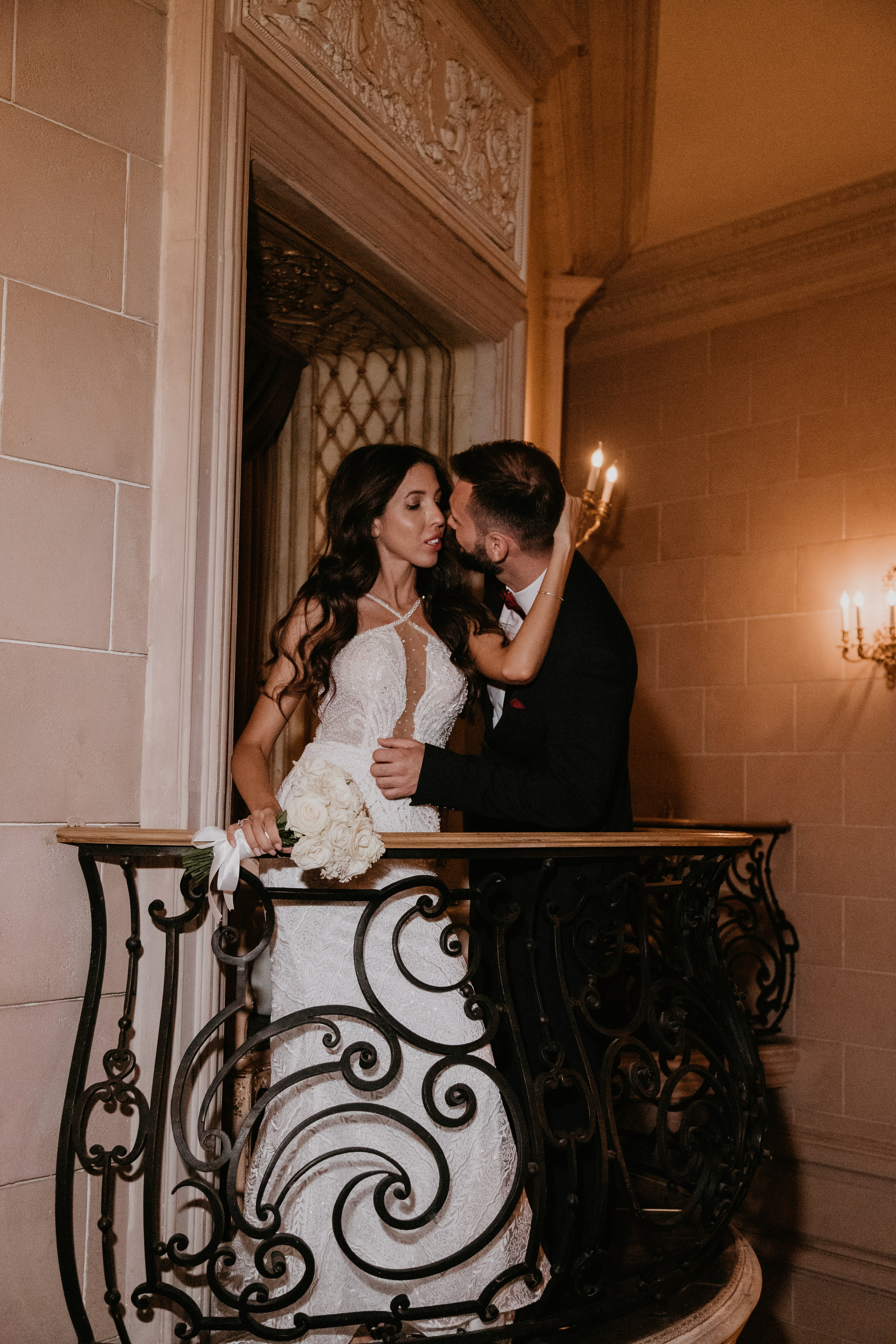 Свадебная фотосессия Амины и Антона в ресторане «Турандот». Фотограф Александра Сыщенко