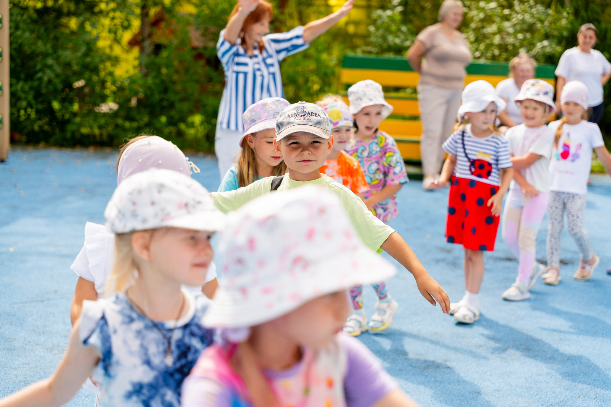 Игры на свежем воздухе. Фотограф Юлия Попова