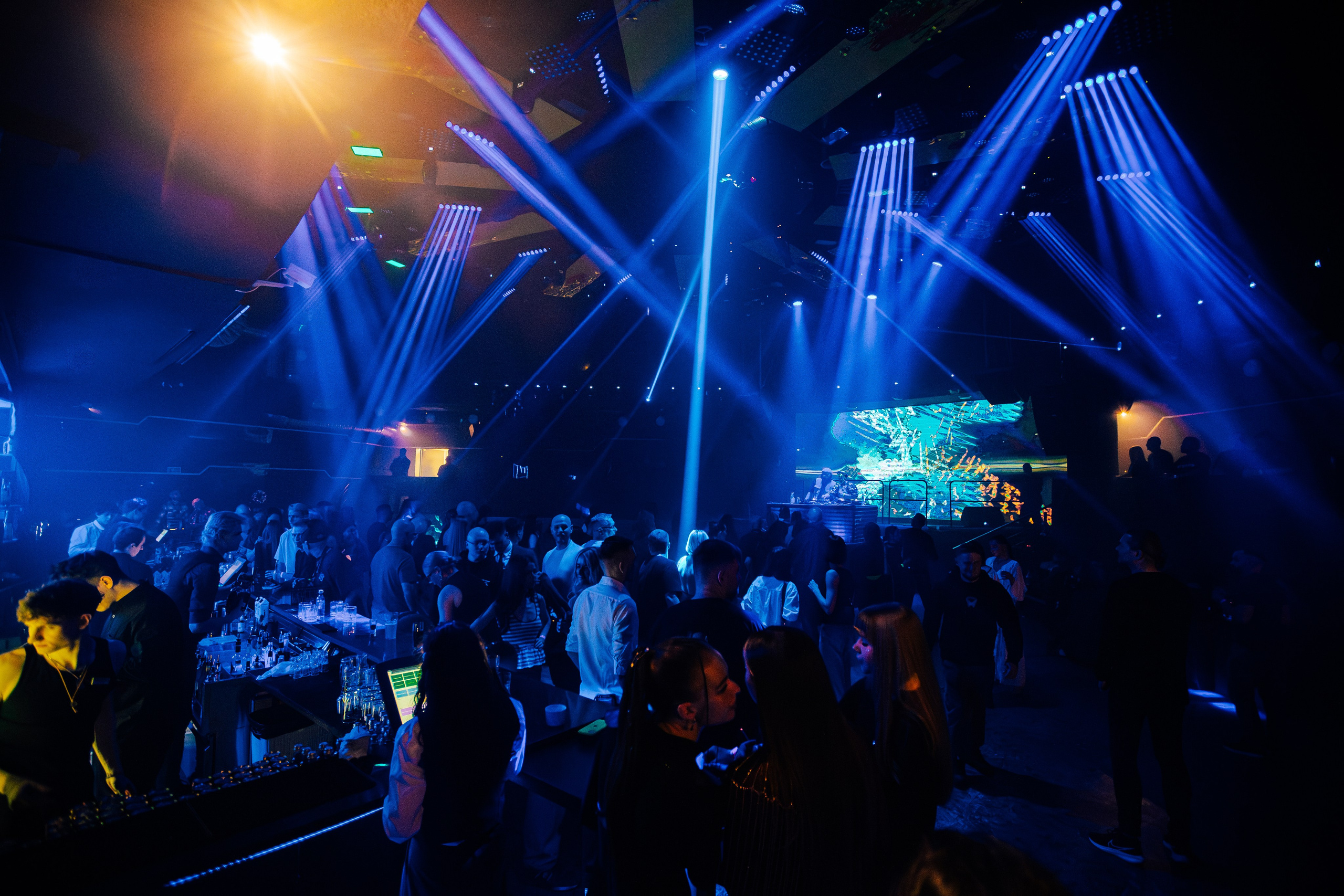 Fler. ILIAS BLACK — Фотограф свадеб и мероприятий в Минске и Беларуси