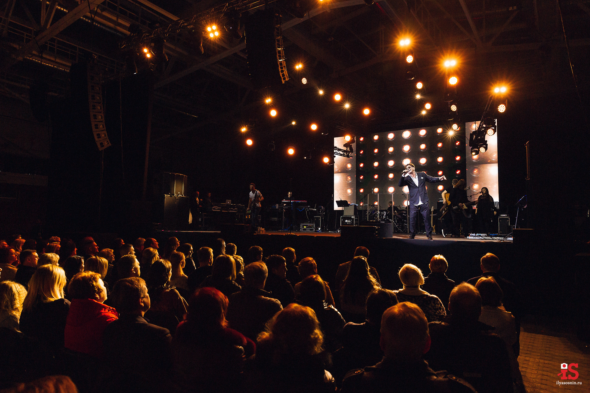 Григорий Лепс фото, Репортажное фото, фото событий, репортажный фотограф Птз, съемка концертов, съемка выпускных, фотограф на выпускной, фотограф на корпоратив Петрозаводск, события, мероприятия фото, концерты, корпоративы, выставки, торжества, тимбилдинг