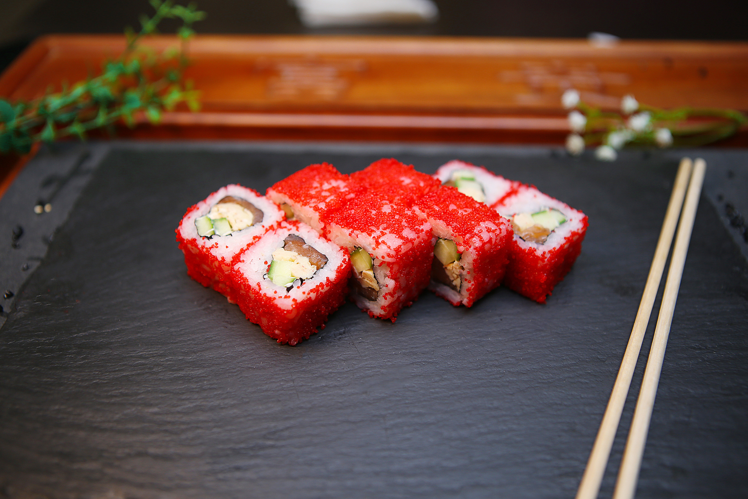 Ролы для Wild West. Свадебный и предметный фотограф Ренат Каламперов