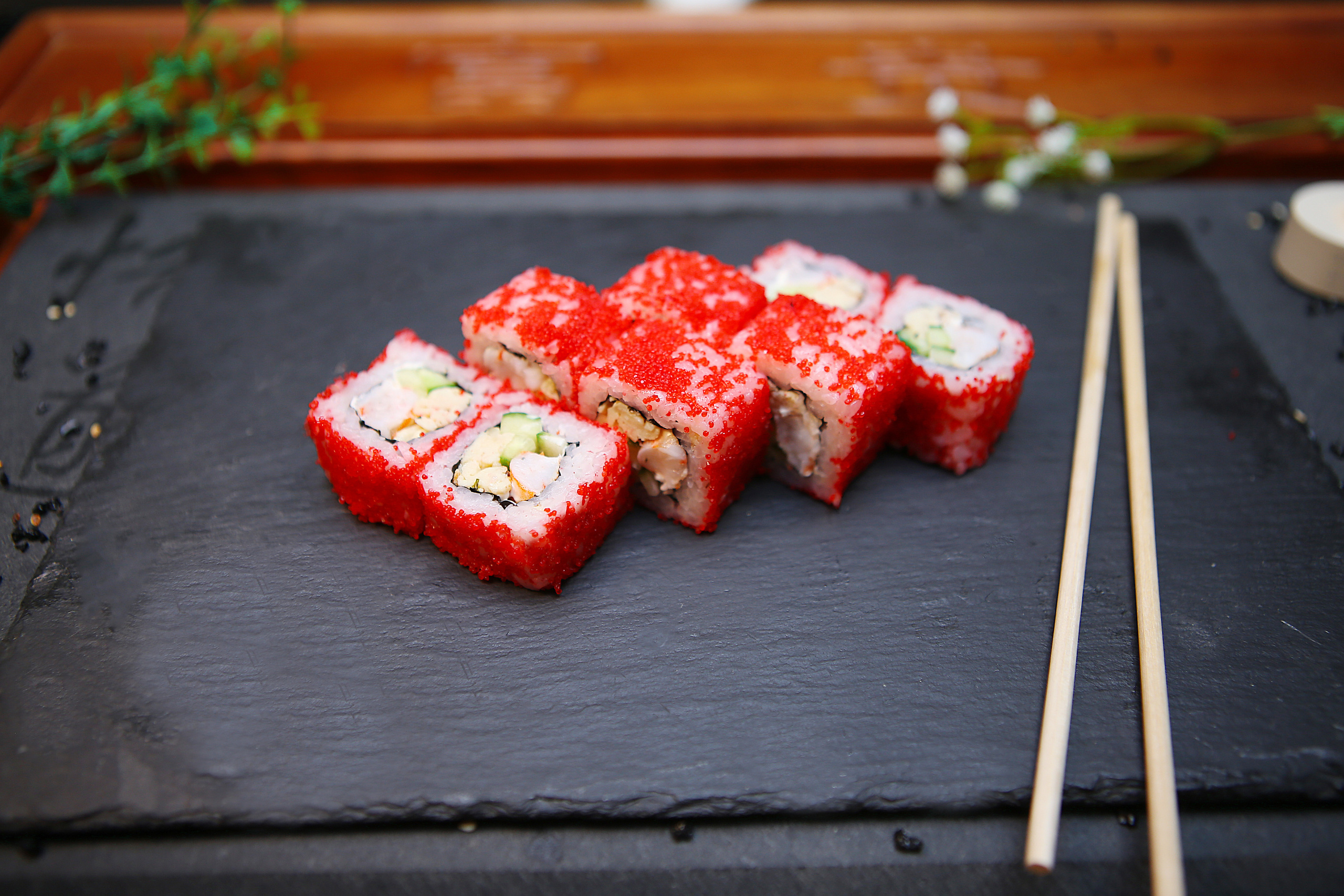 Ролы для Wild West. Свадебный и предметный фотограф Ренат Каламперов