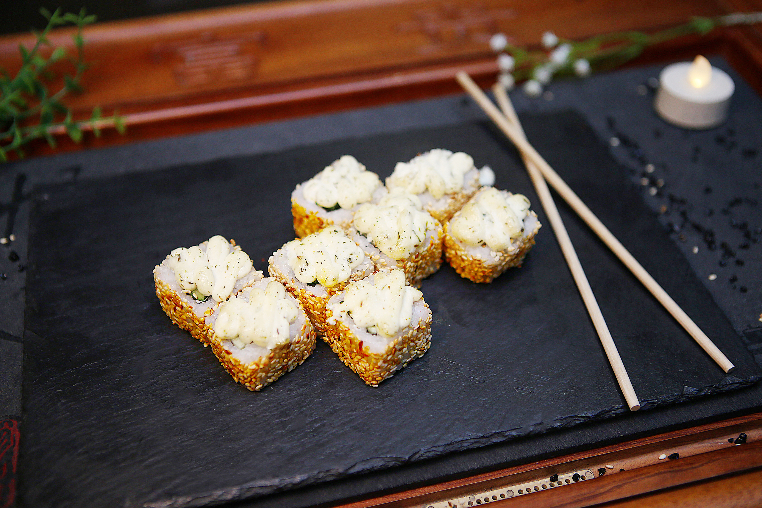 Ролы для Wild West. Свадебный и предметный фотограф Ренат Каламперов