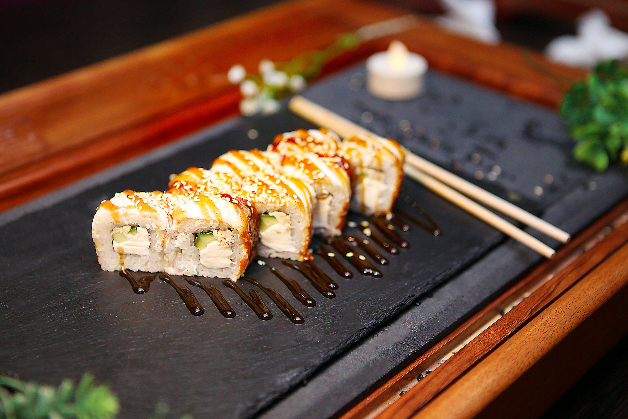 Ролы для Wild West. Свадебный и предметный фотограф Ренат Каламперов