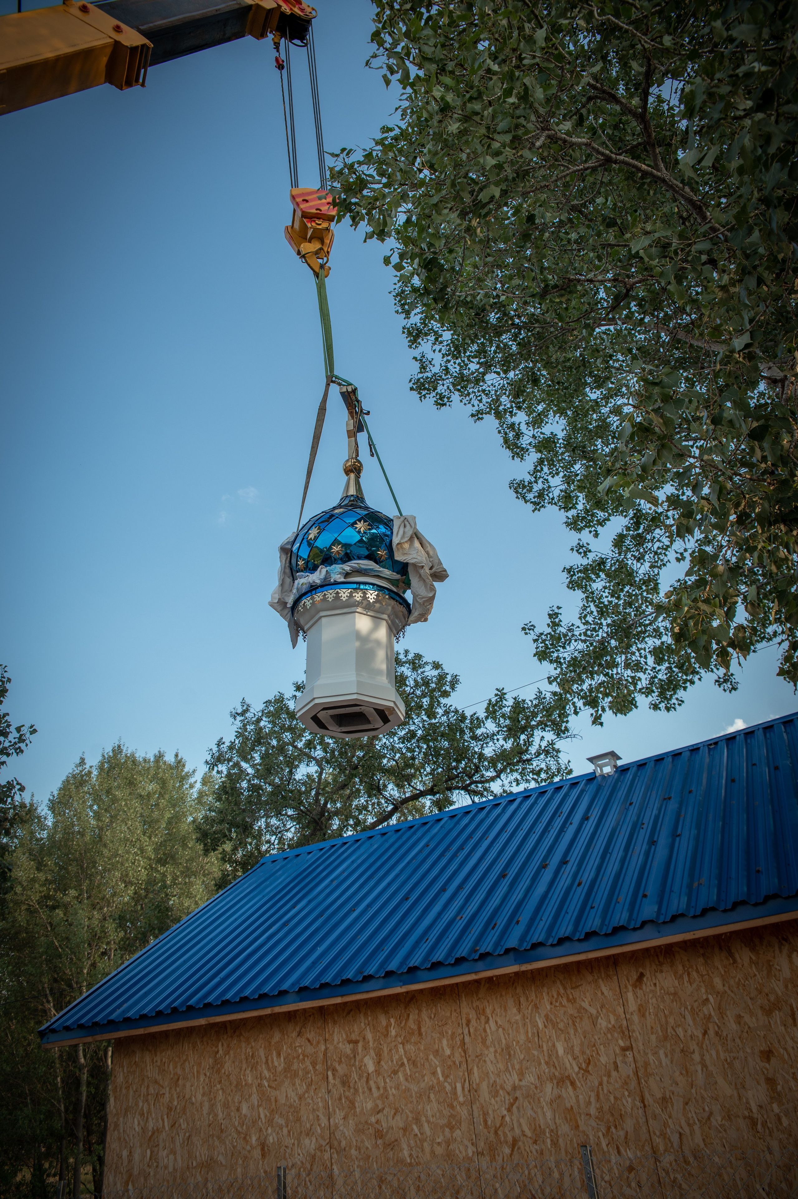 Освещение купола в храме Казанской иконы Божьей Матери х. Закутский. Церковный, семейный и репортажный фотограф Волгоград, Волжский