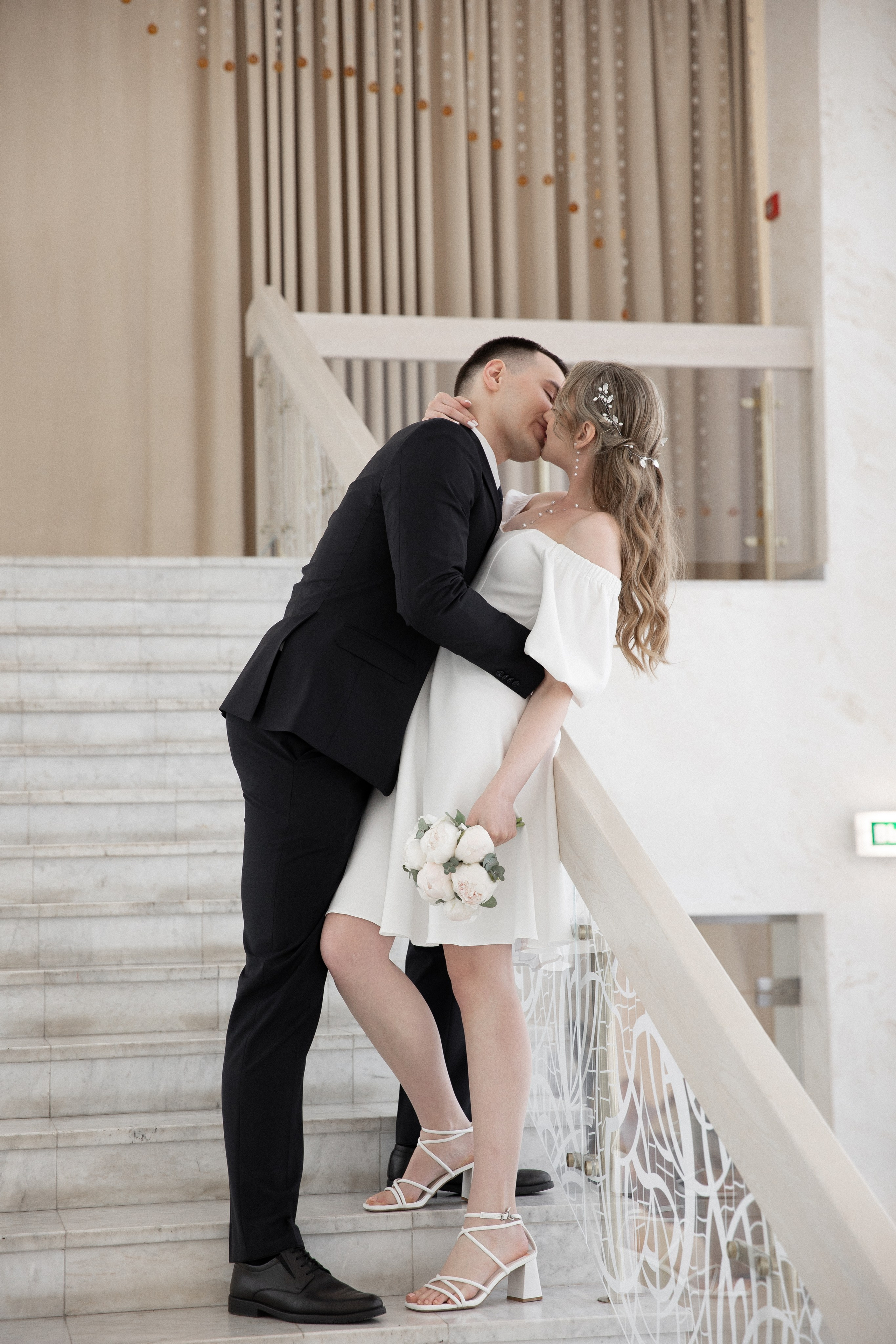 Свадебная прогулка Максима & Алины. Свадебный фотограф Самара Ирина Захарова