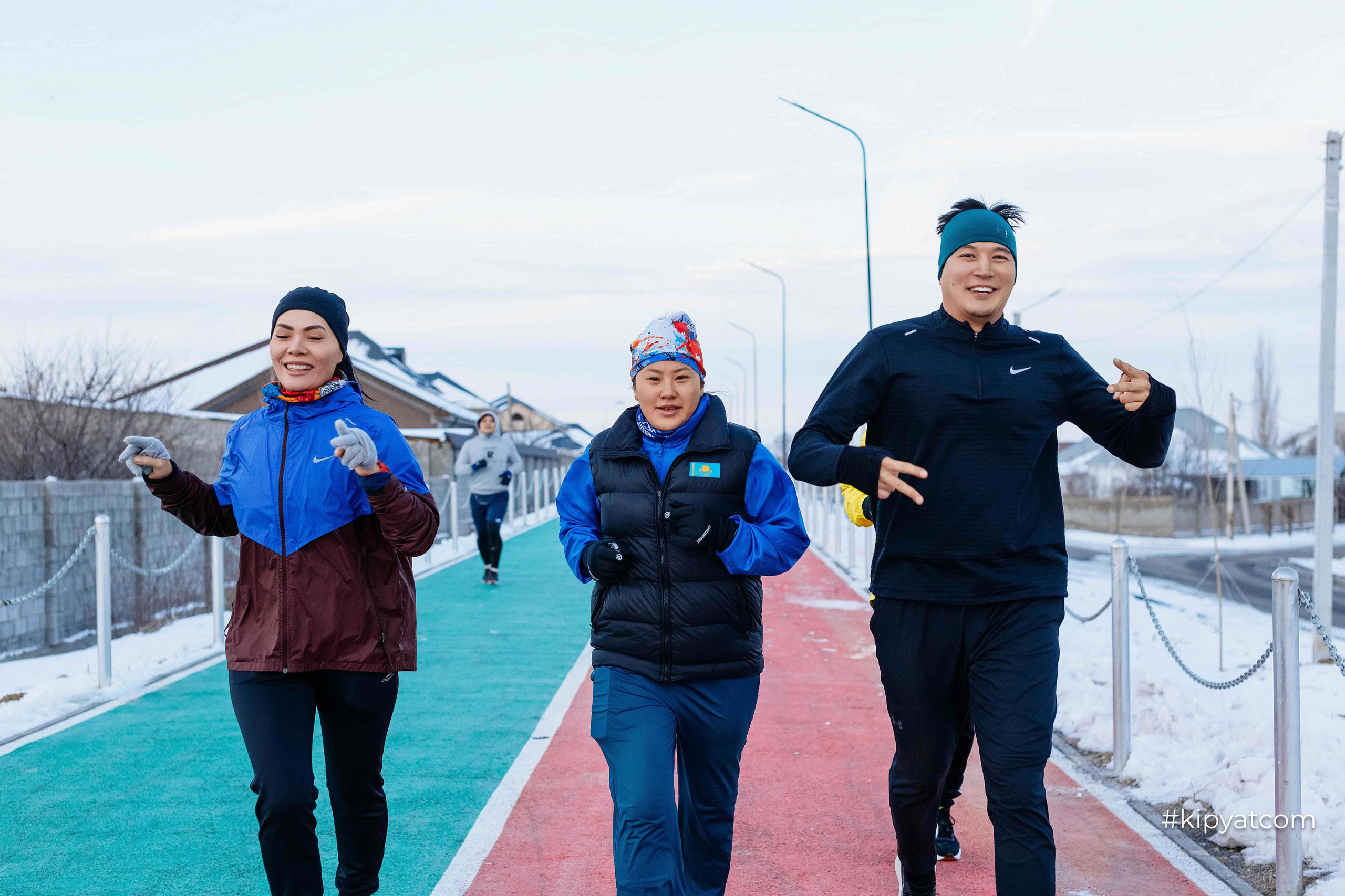 RUNHARD BY SPORTNATION